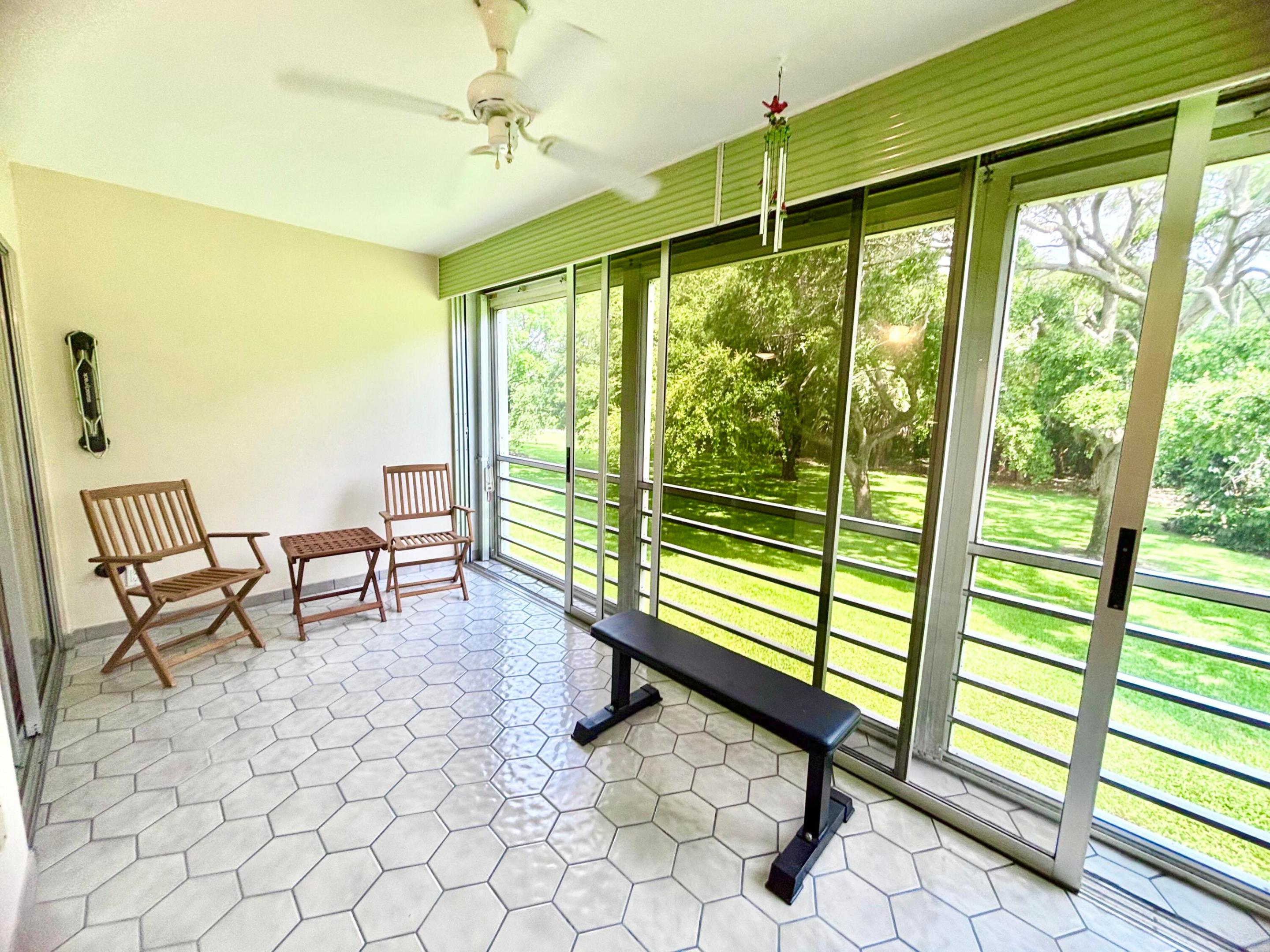 OAKRIDGE F CONDO - Residential
