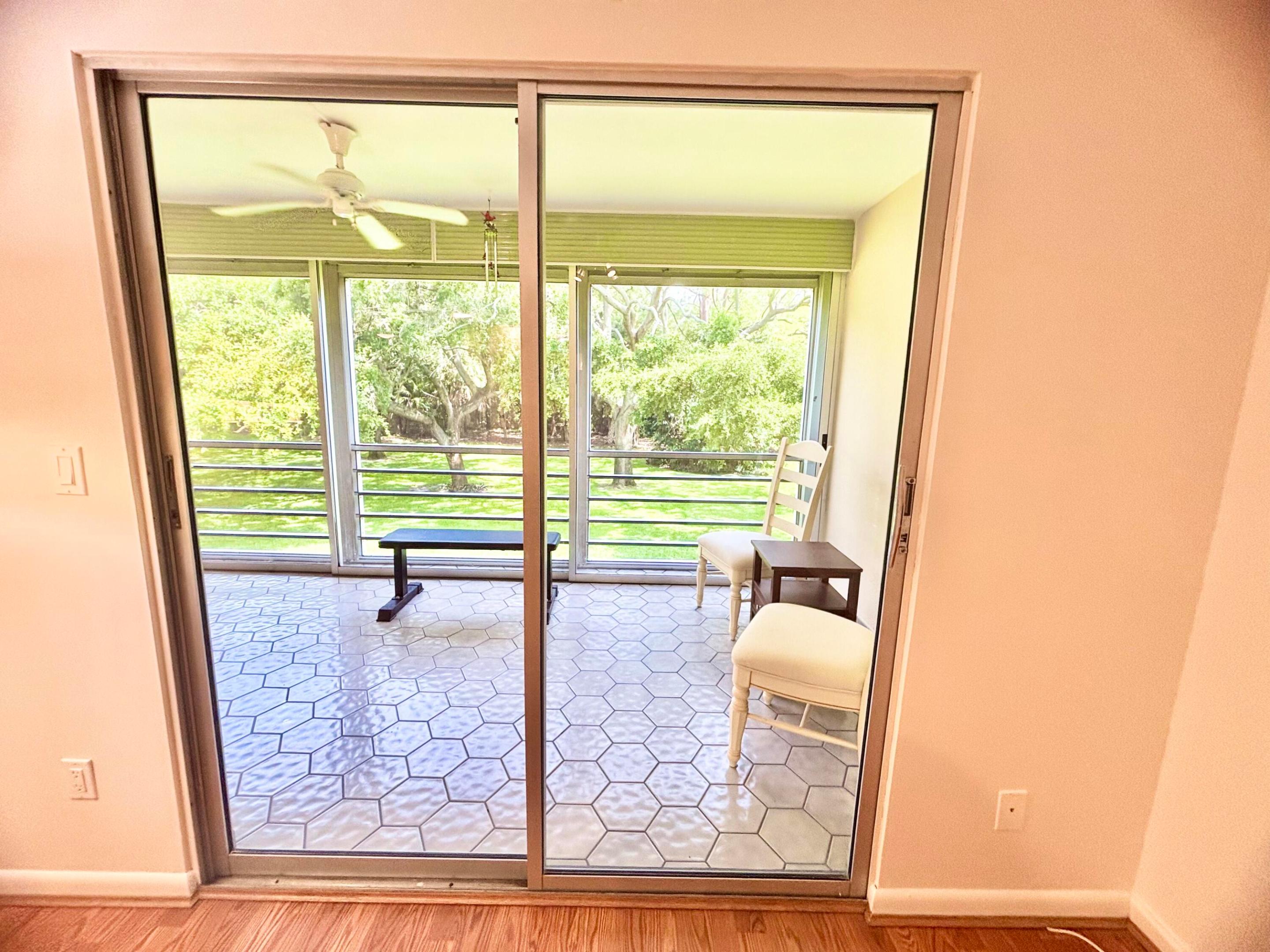OAKRIDGE F CONDO - Residential