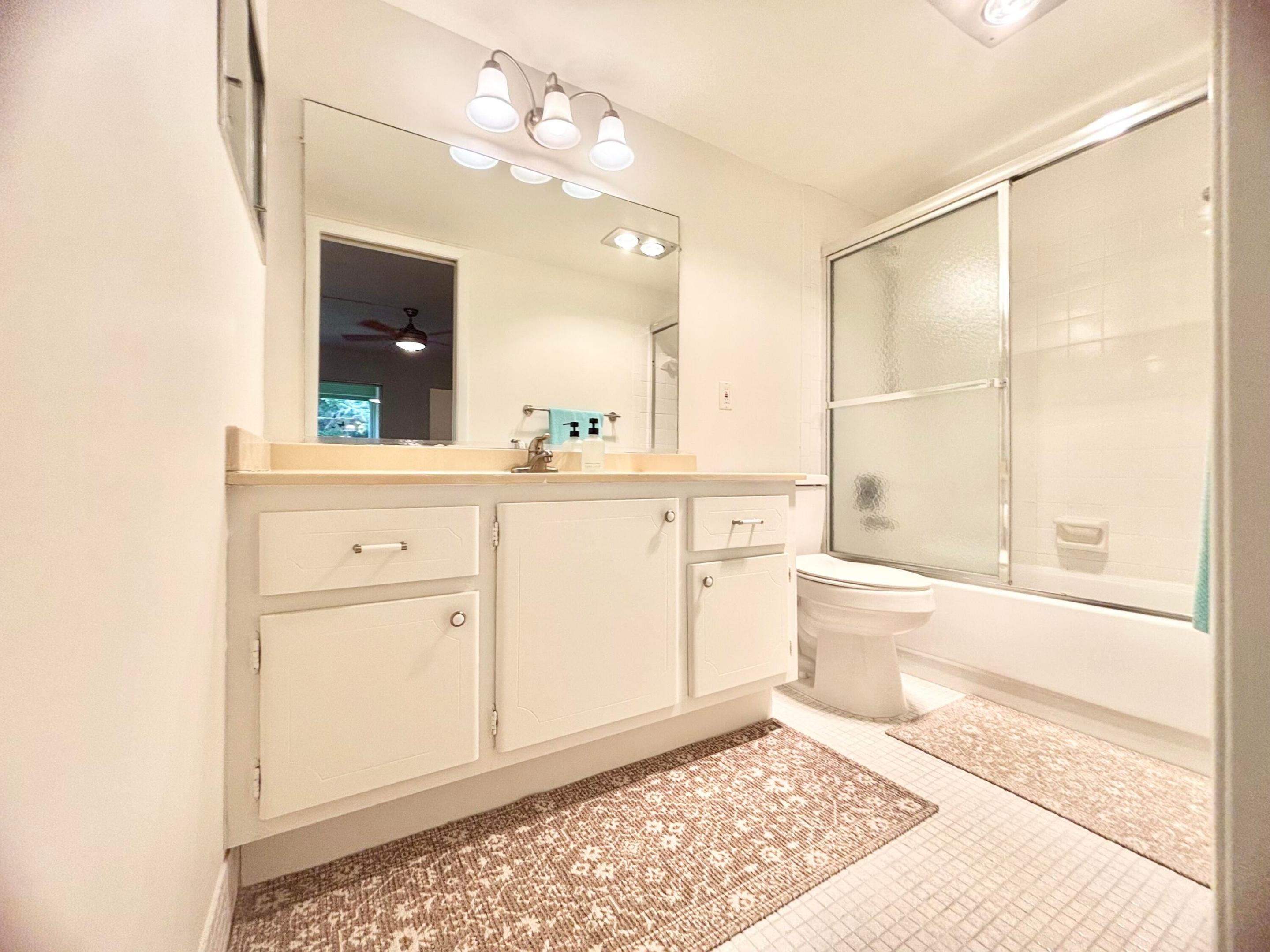 OAKRIDGE F CONDO - Residential