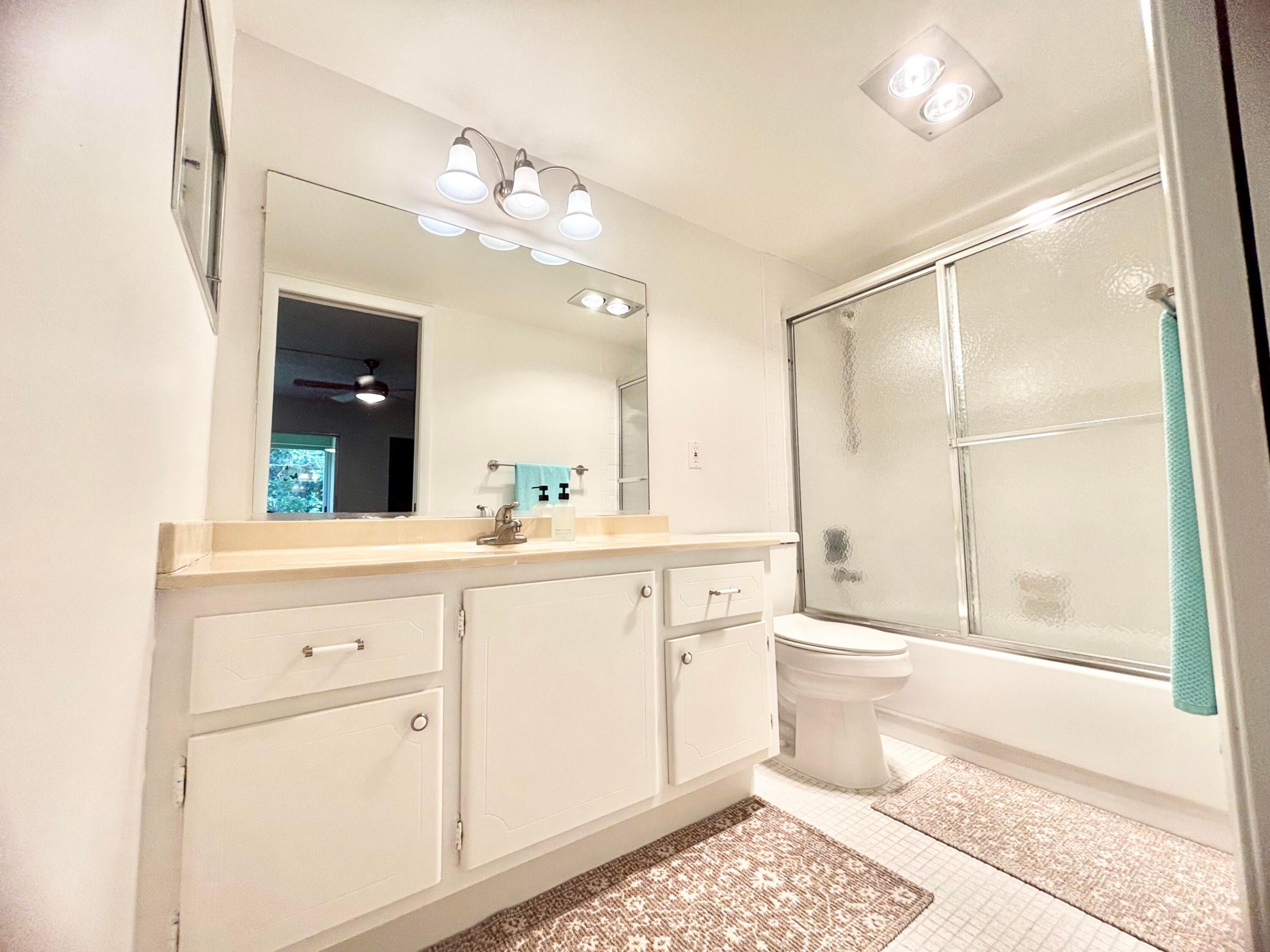 OAKRIDGE F CONDO - Residential