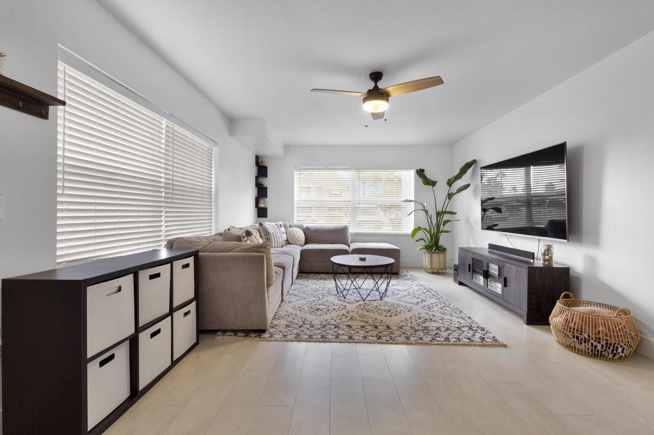 STAMFORD AT ROYAL PALM BEACH - Residential
