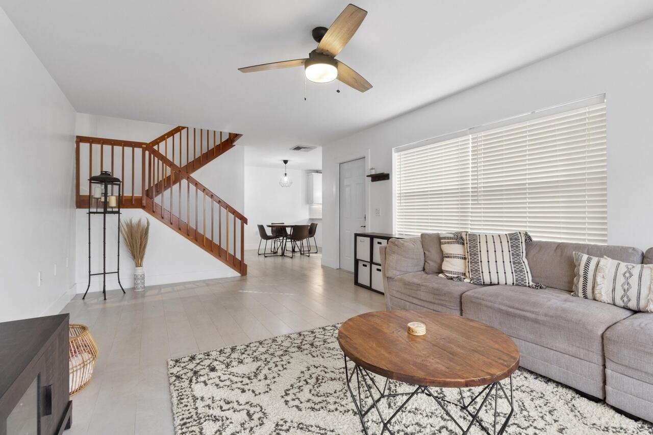 STAMFORD AT ROYAL PALM BEACH - Residential