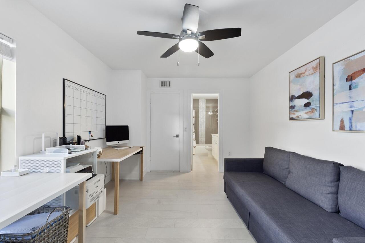 STAMFORD AT ROYAL PALM BEACH - Residential