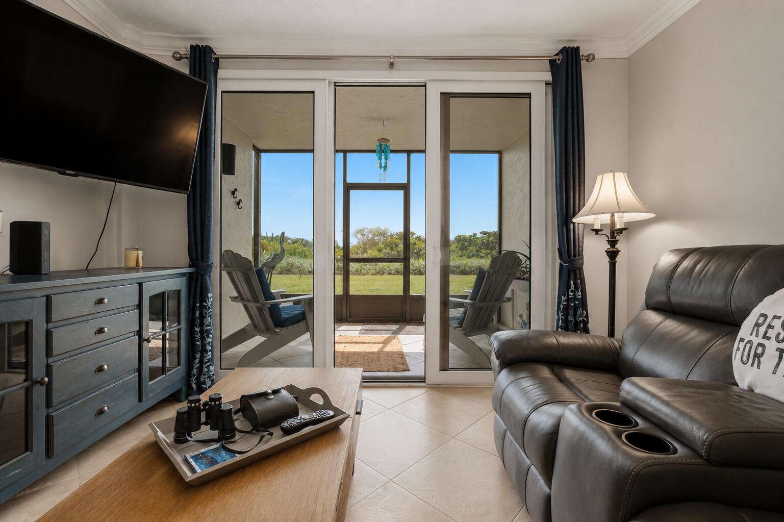 OCEAN HARBOUR SOUTH CONDOMINIUM - Residential