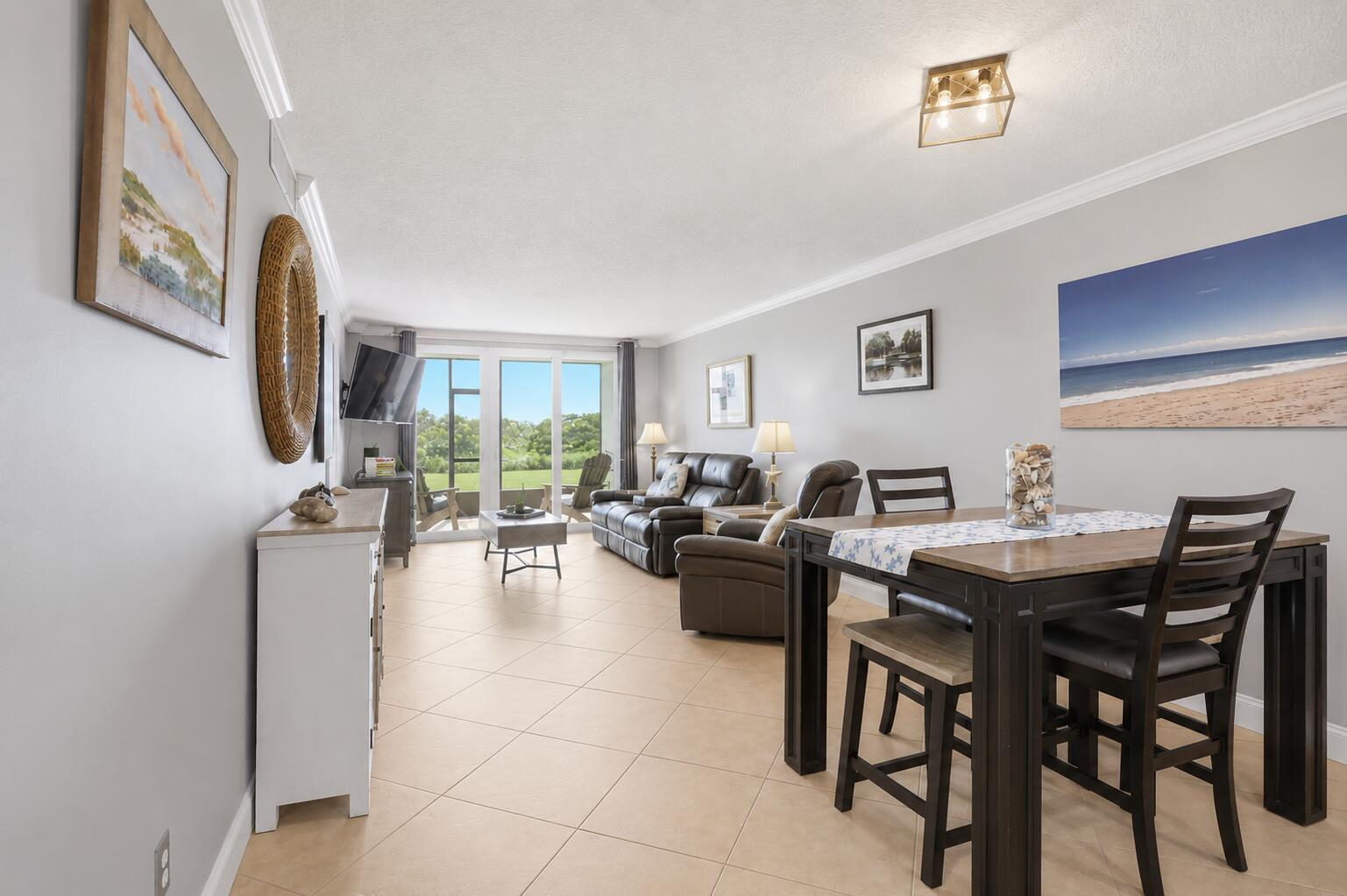 OCEAN HARBOUR SOUTH CONDOMINIUM - Residential