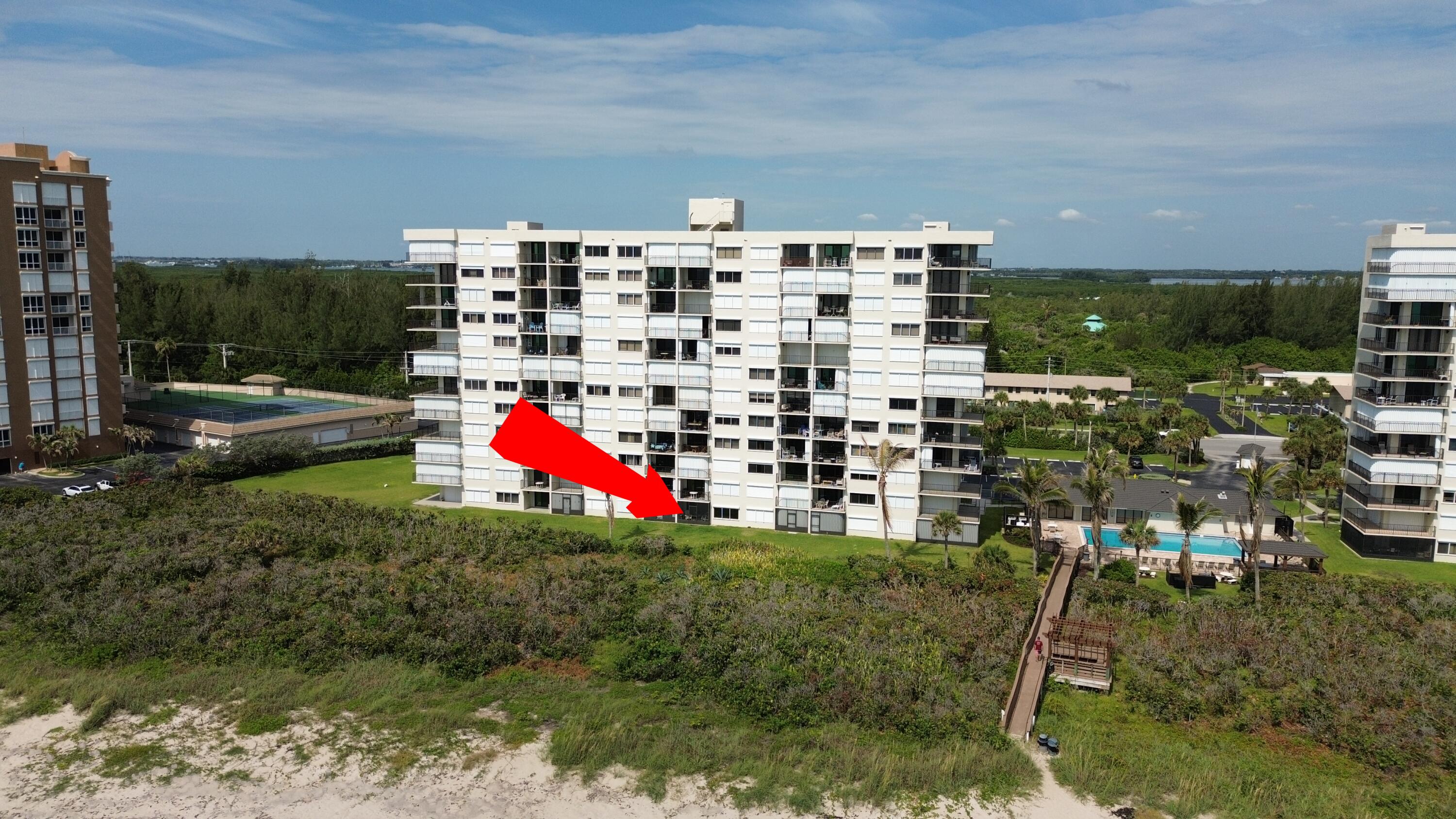 OCEAN HARBOUR SOUTH CONDOMINIUM - Residential