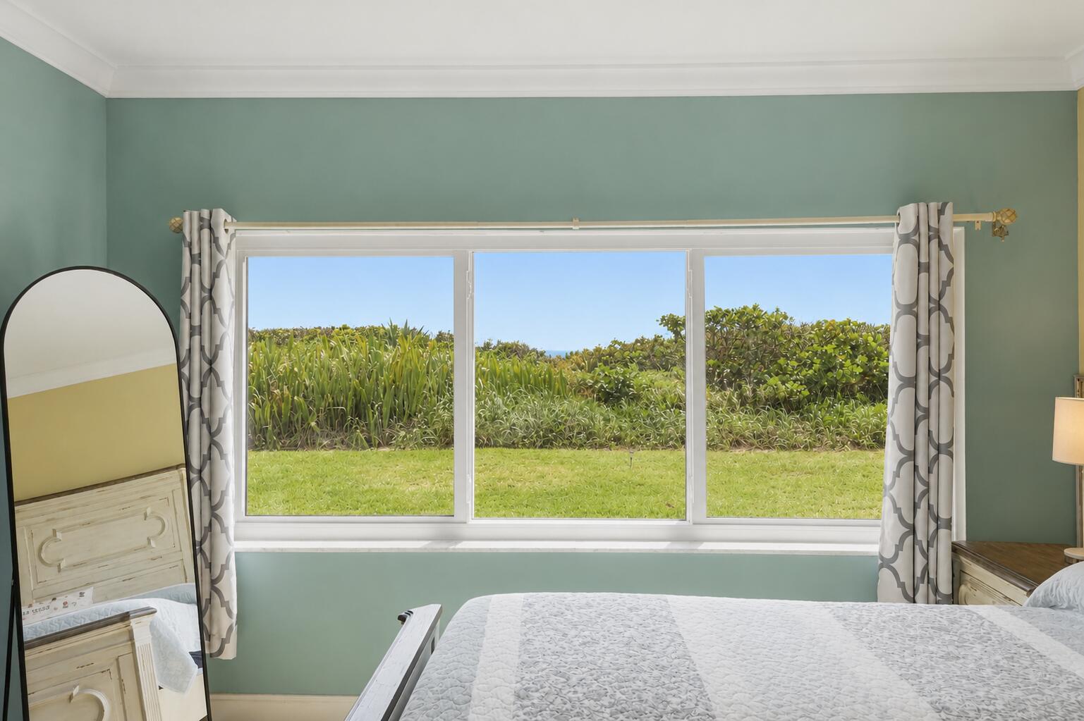 OCEAN HARBOUR SOUTH CONDOMINIUM - Residential