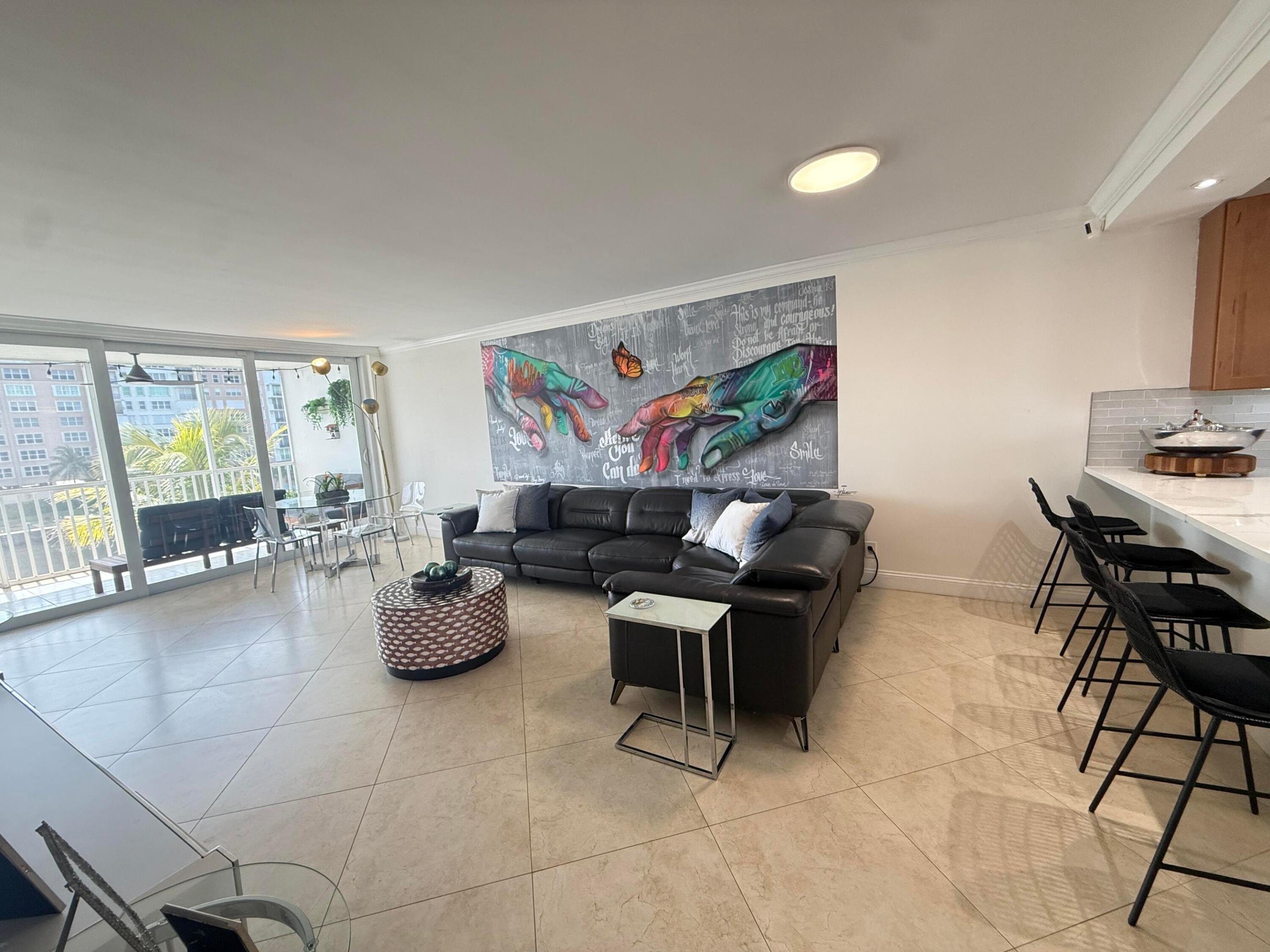 NO 4 PALM-AIRE AT CORAL KEY - Residential