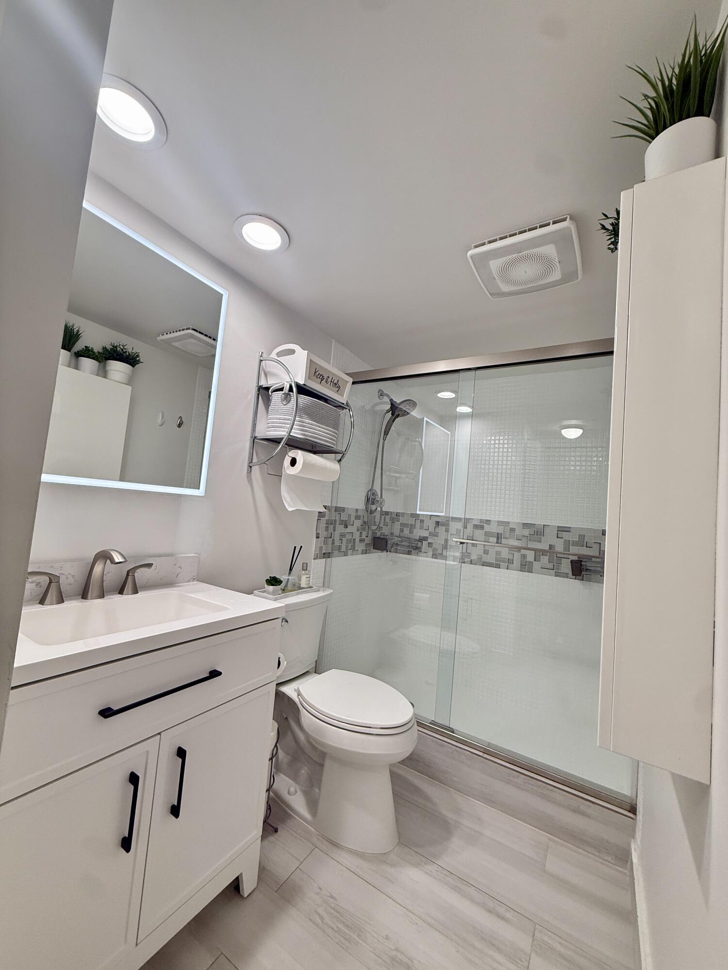 NO 4 PALM-AIRE AT CORAL KEY - Residential