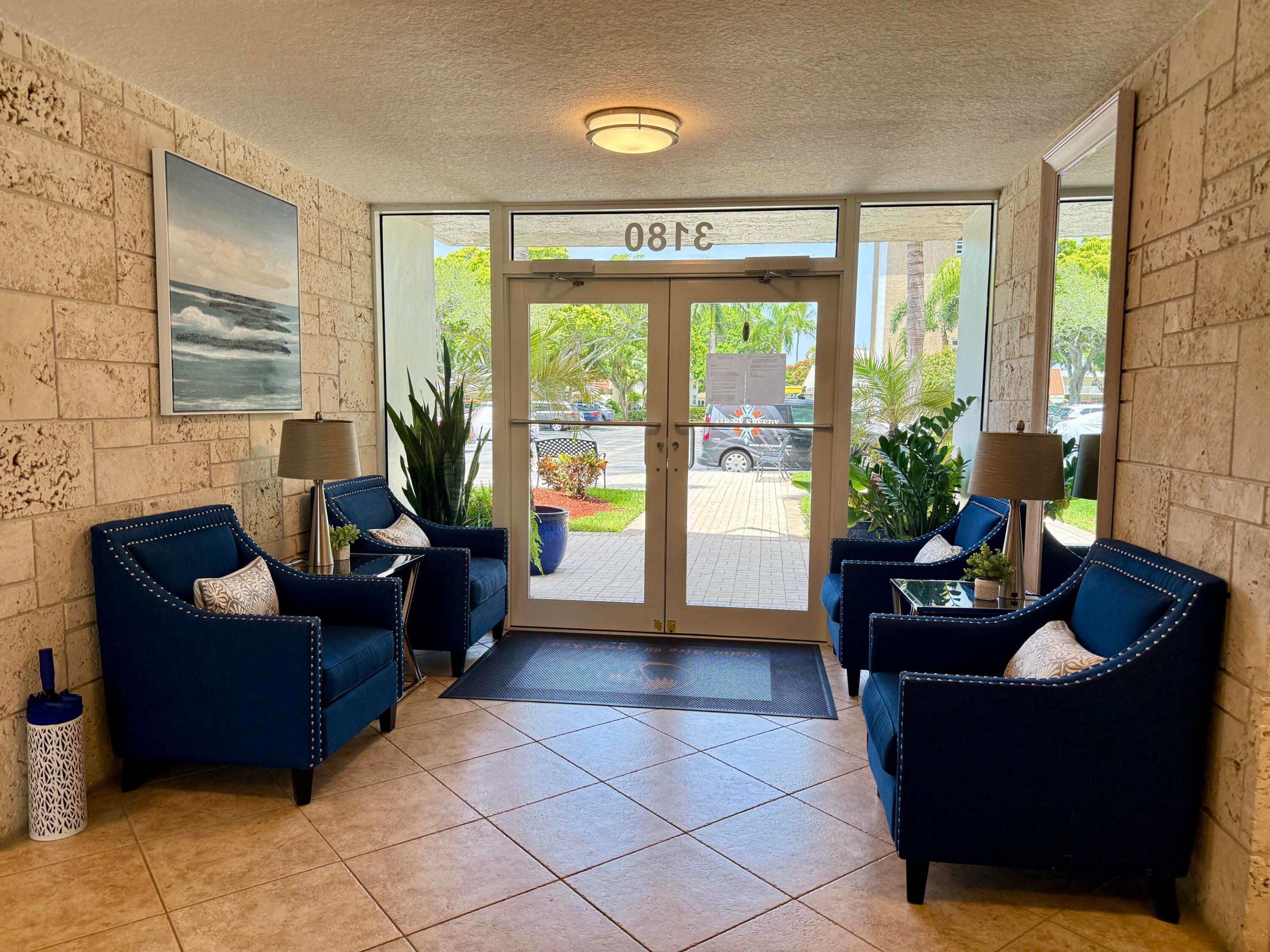 NO 4 PALM-AIRE AT CORAL KEY - Residential
