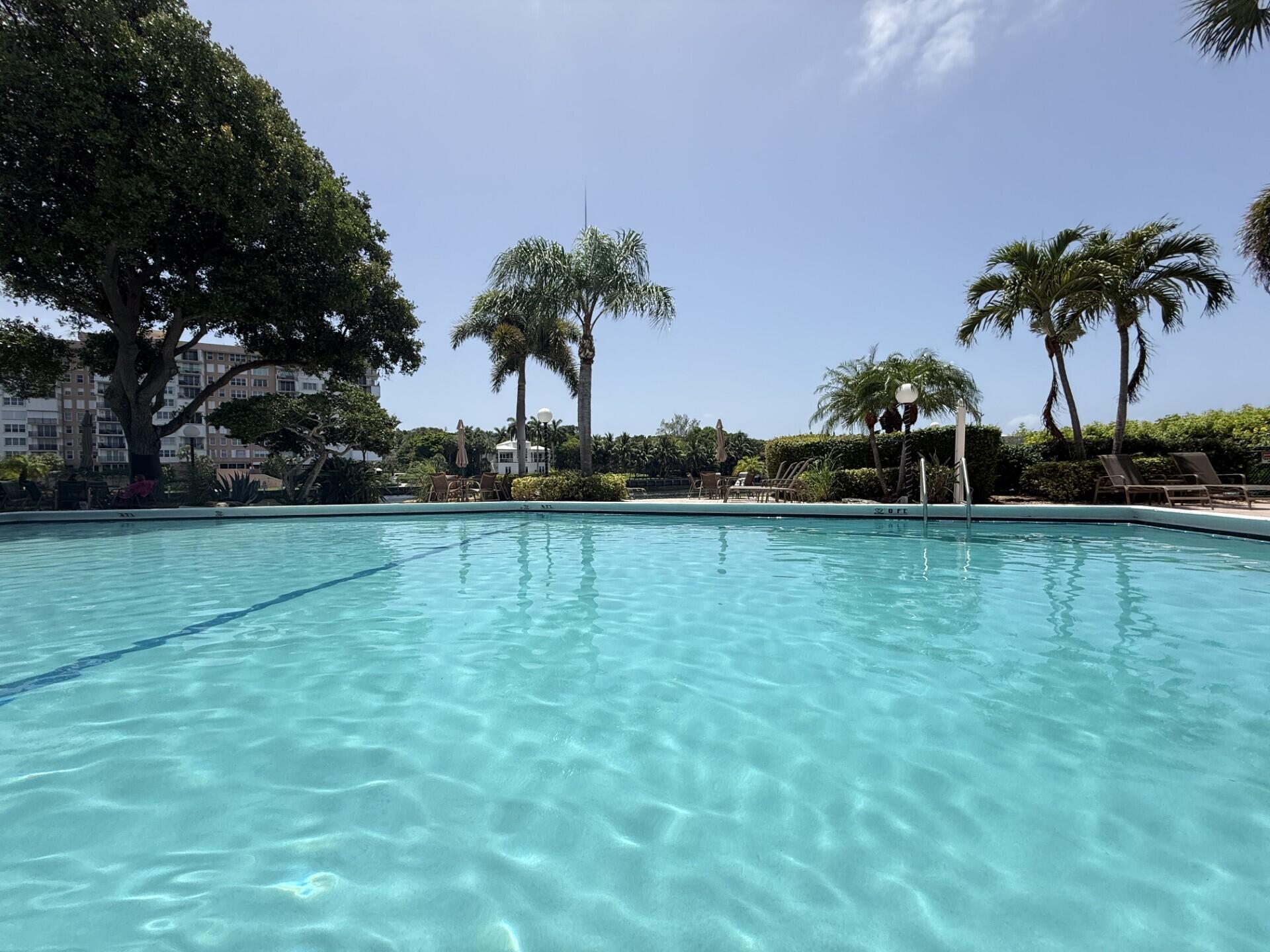 NO 4 PALM-AIRE AT CORAL KEY - Residential
