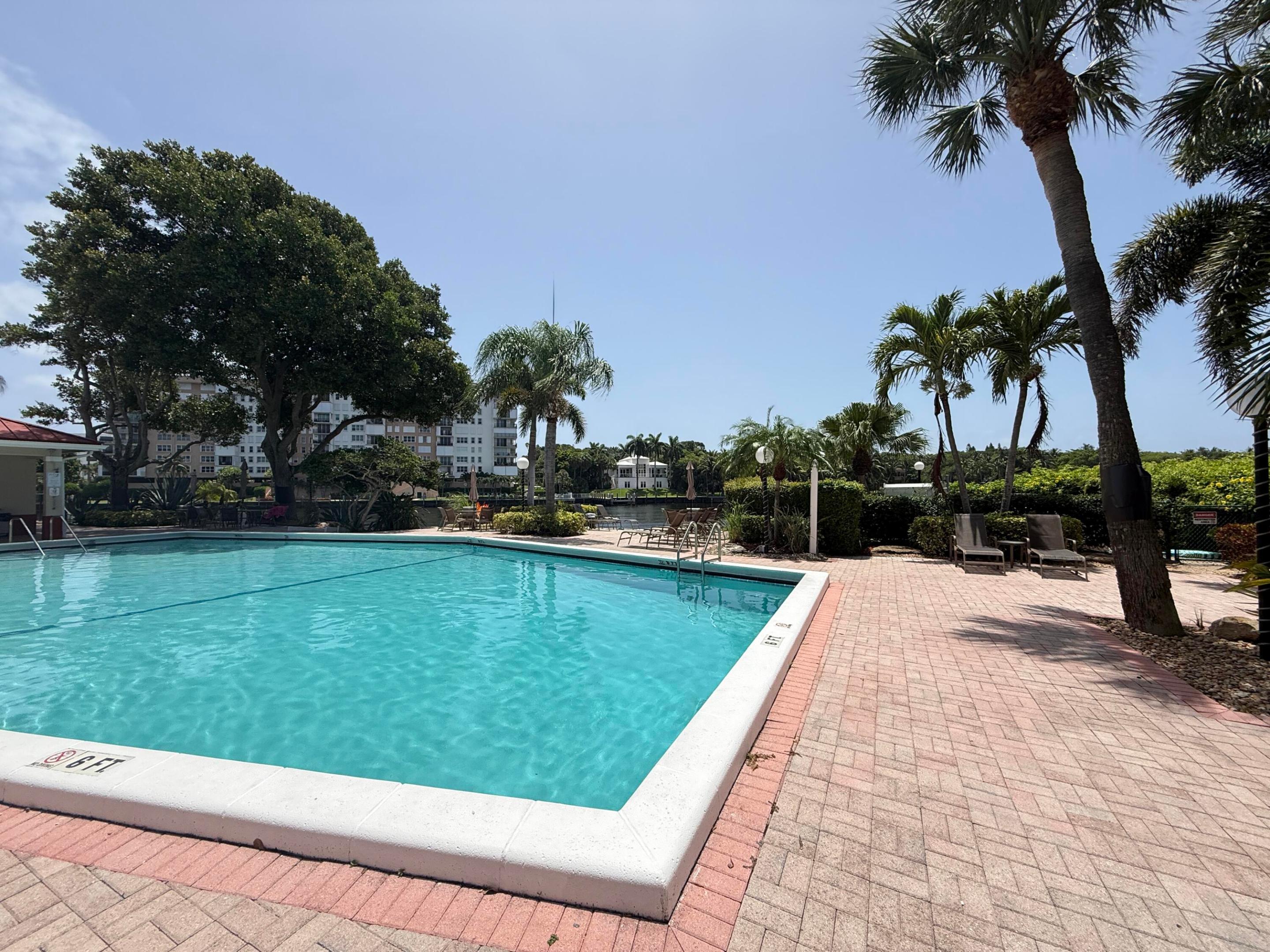 NO 4 PALM-AIRE AT CORAL KEY - Residential