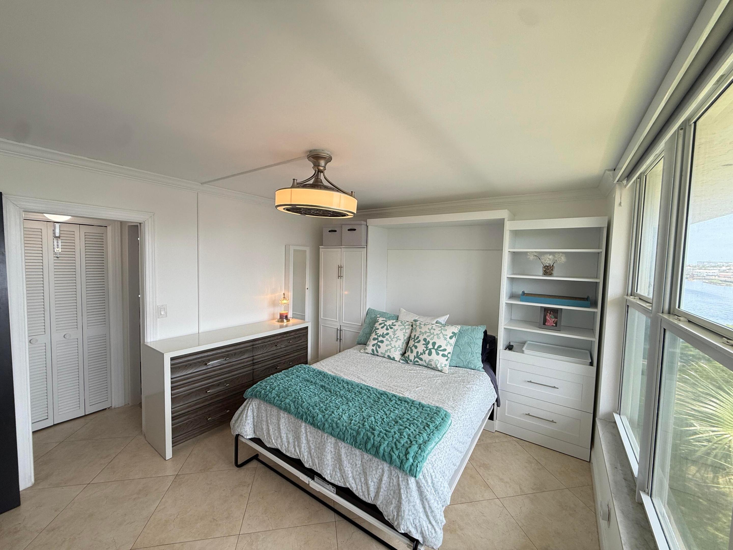 NO 4 PALM-AIRE AT CORAL KEY - Residential