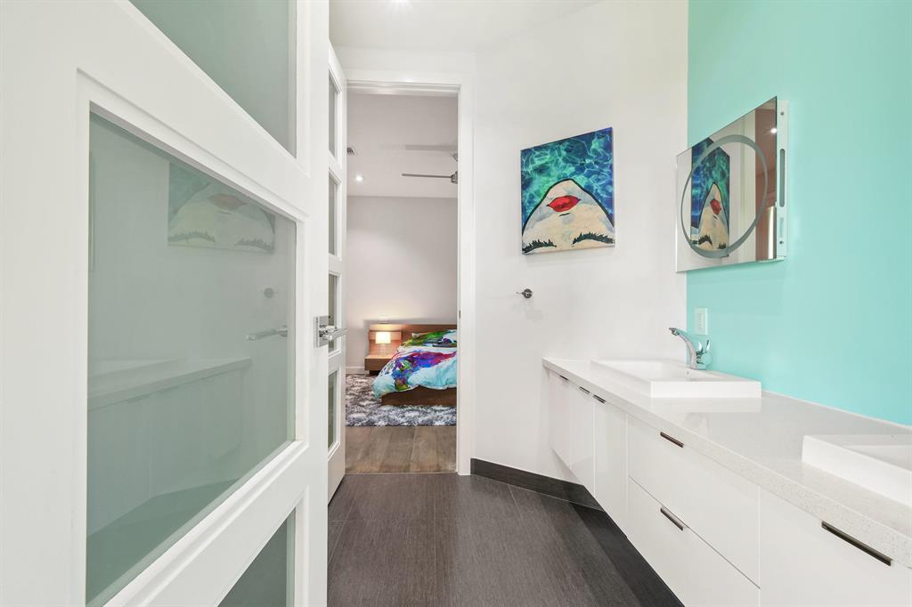 NORTH LAKE WORTH - Residential
