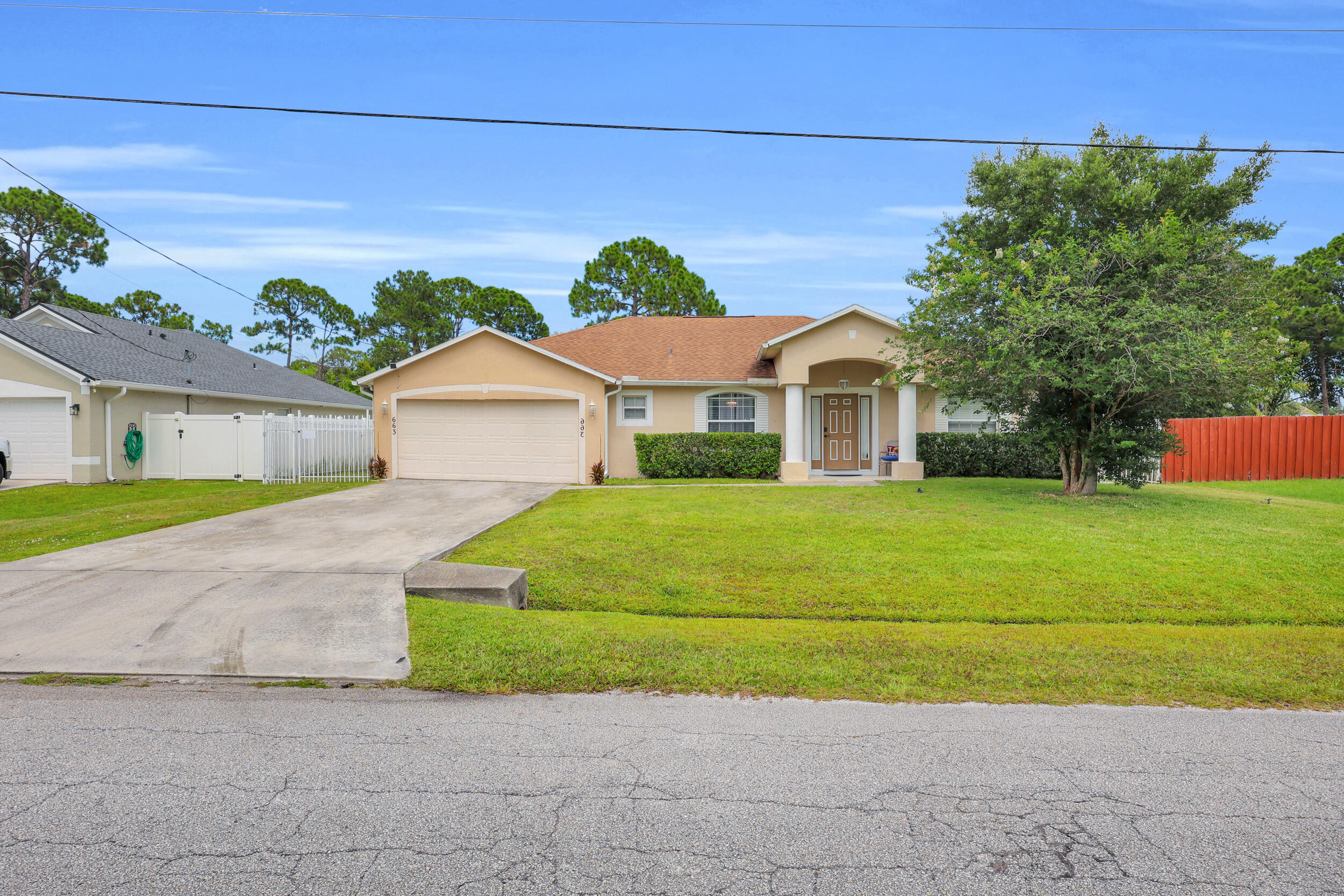 PORT ST LUCIE SECTION 25 - Residential