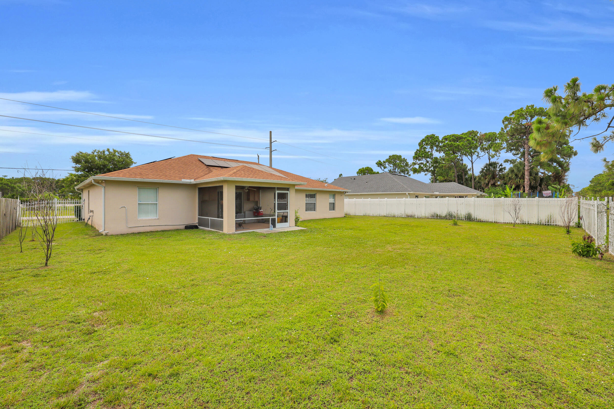 PORT ST LUCIE SECTION 25 - Residential