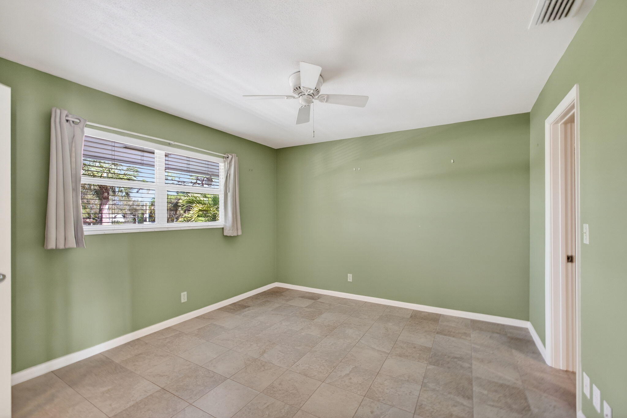 WHITEHALL CONDO - Residential