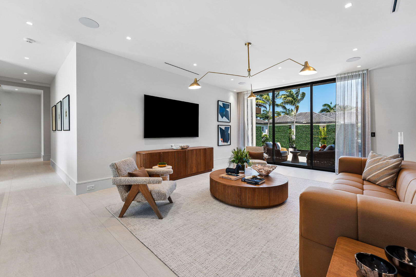 ROYAL PALM YACHT & COUNTRY CLUB - Residential
