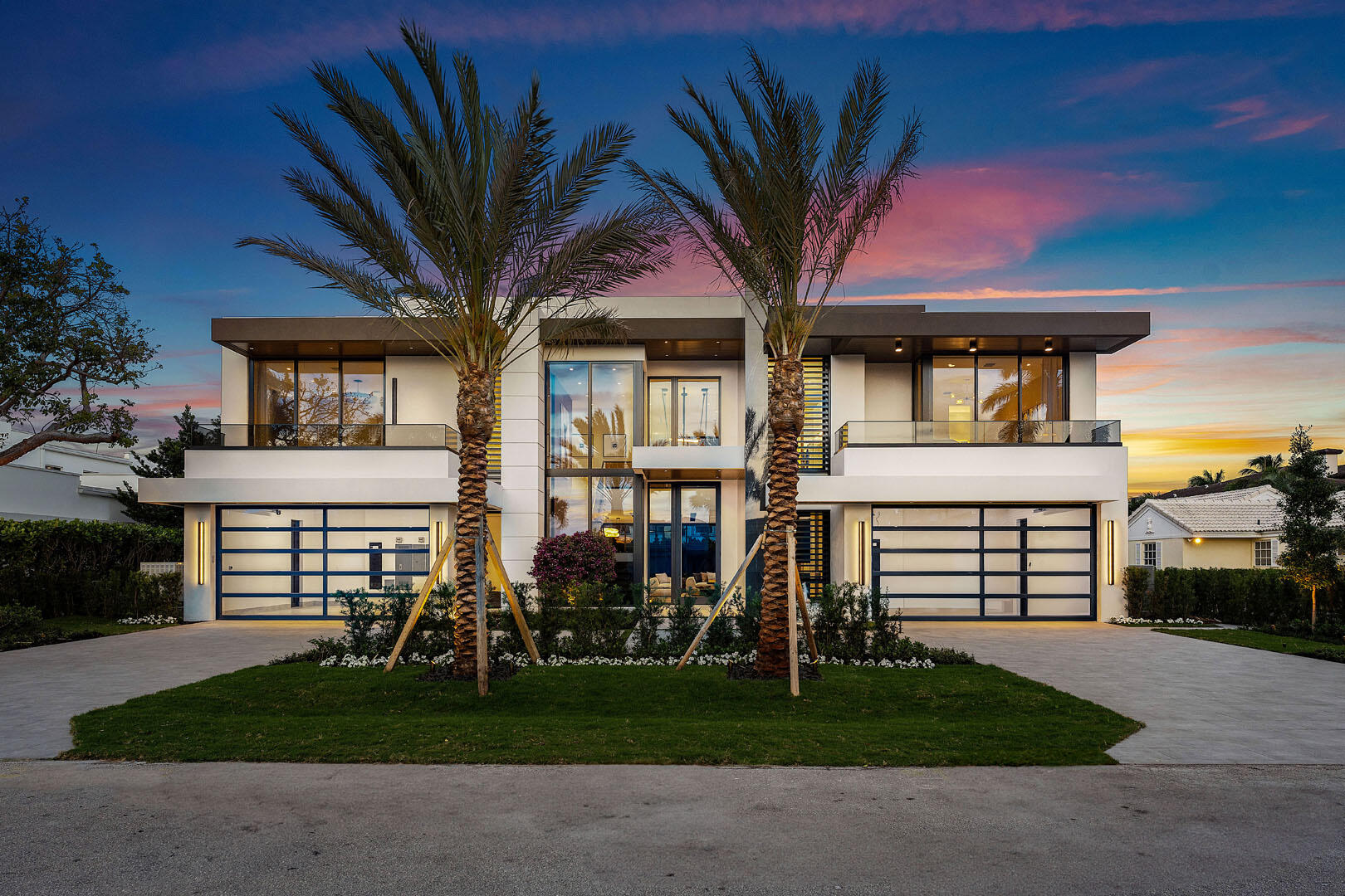 ROYAL PALM YACHT & COUNTRY CLUB - Residential