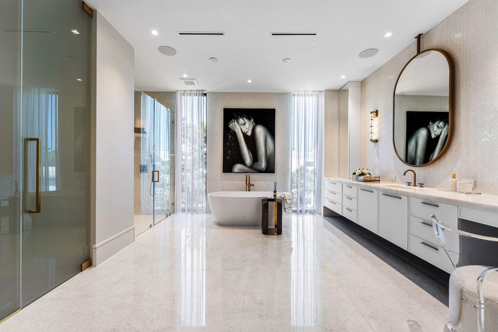 ROYAL PALM YACHT & COUNTRY CLUB - Residential