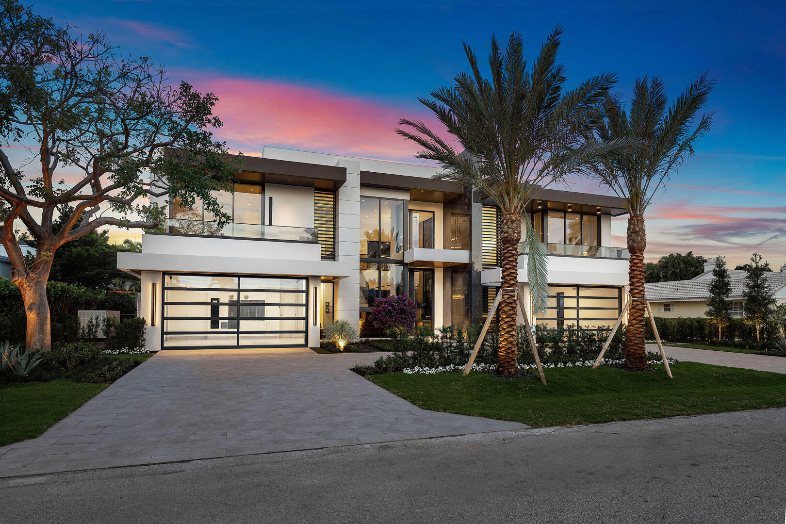 ROYAL PALM YACHT & COUNTRY CLUB - Residential