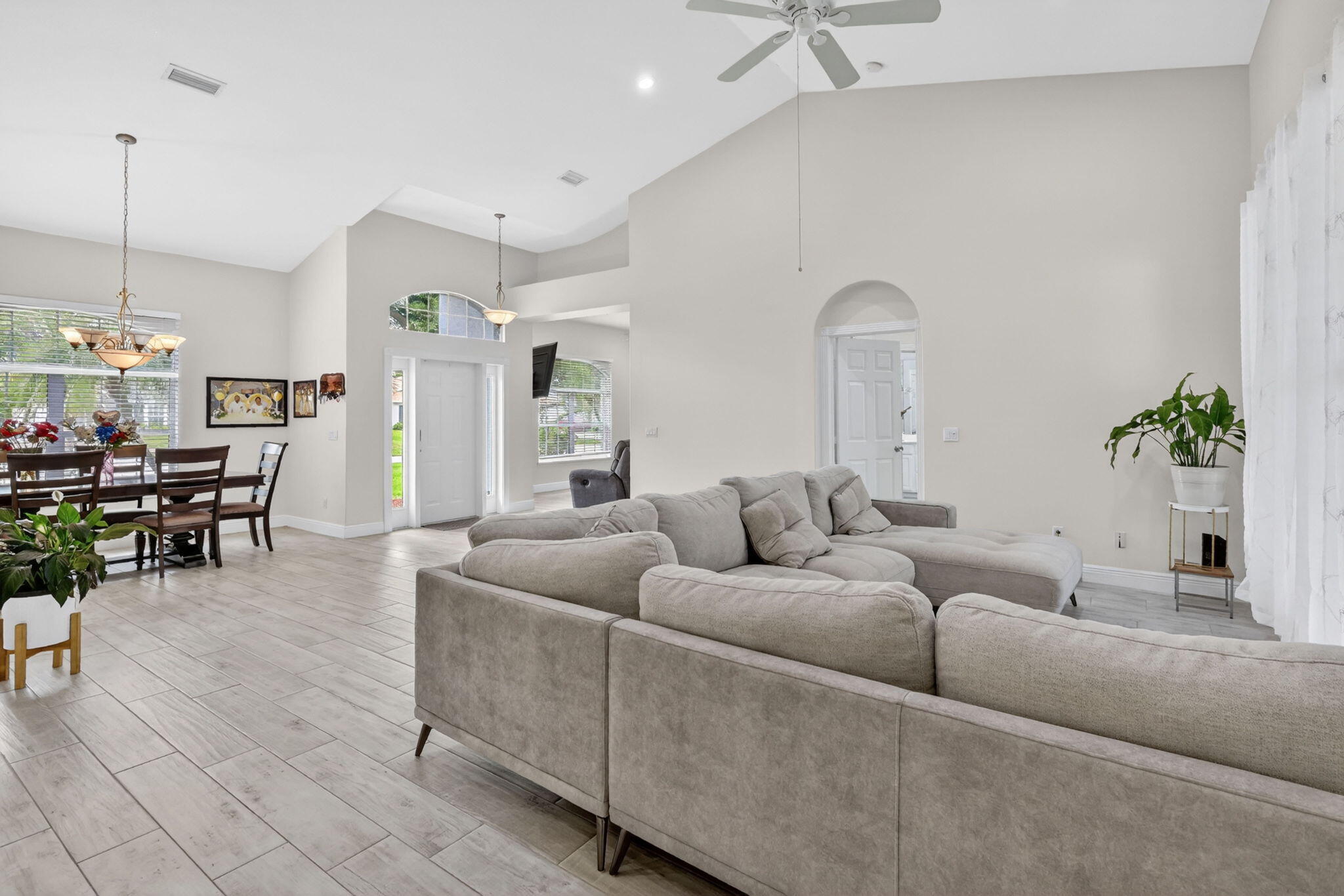 PORT ST LUCIE SECTION 19 - Residential