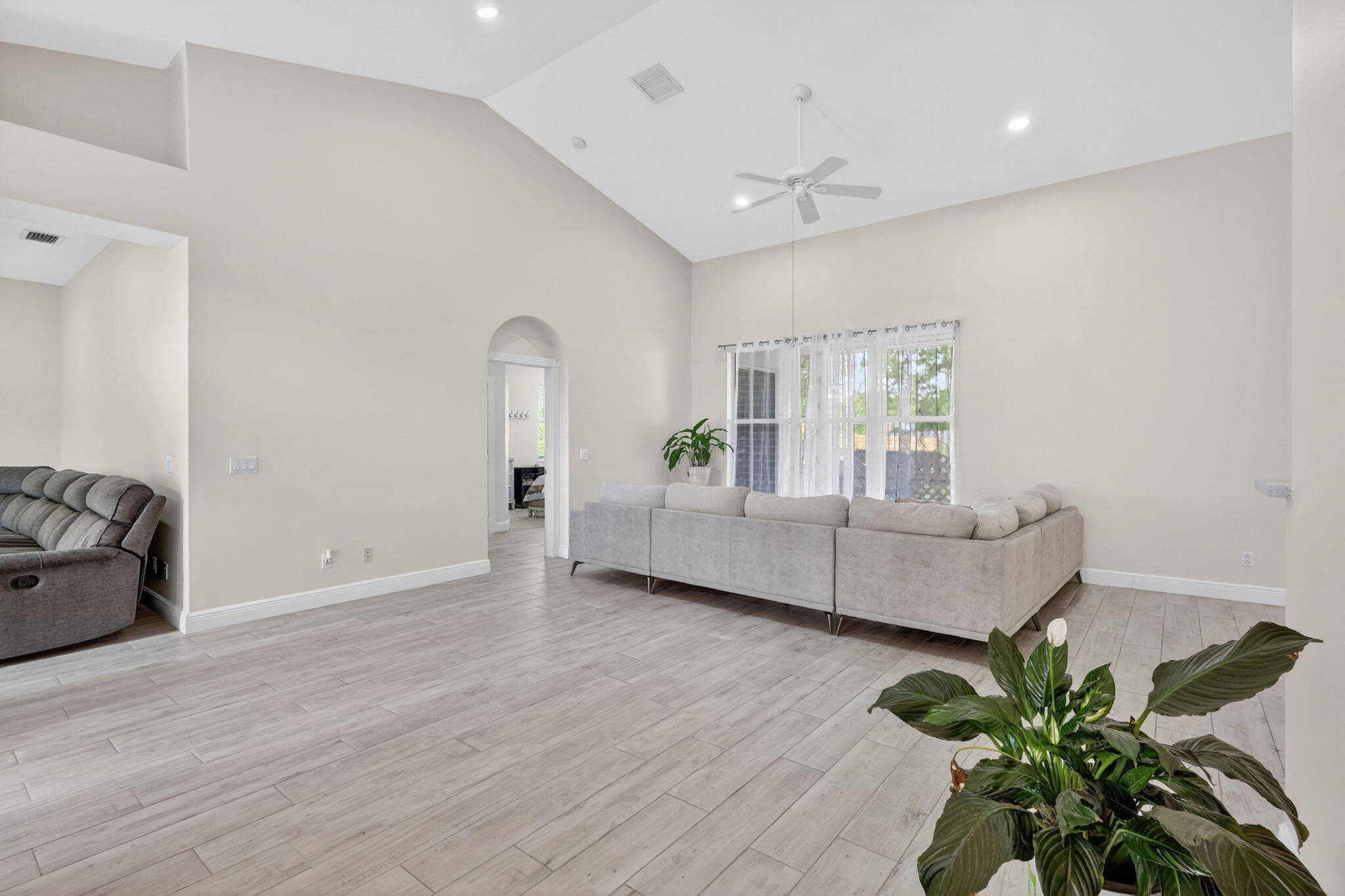 PORT ST LUCIE SECTION 19 - Residential