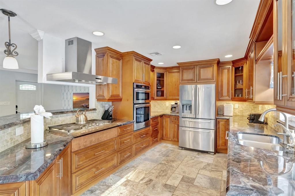 BEACHWAY ESTATES - Residential