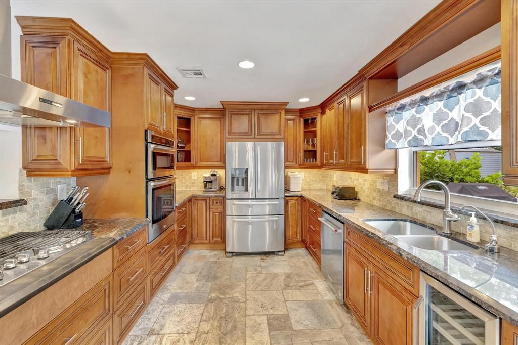 BEACHWAY ESTATES - Residential