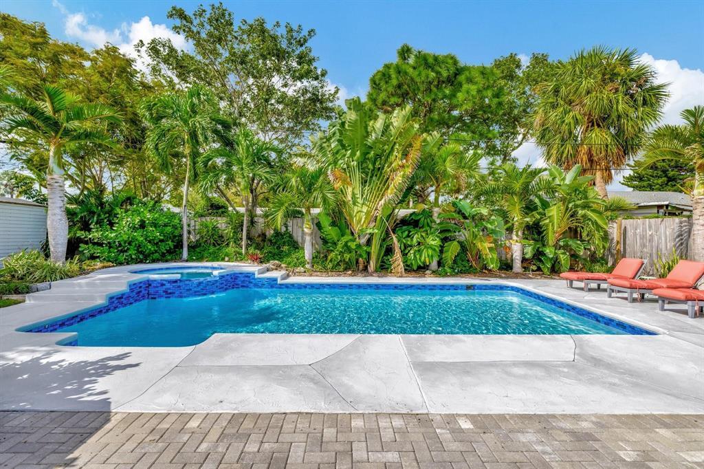 BEACHWAY ESTATES - Residential