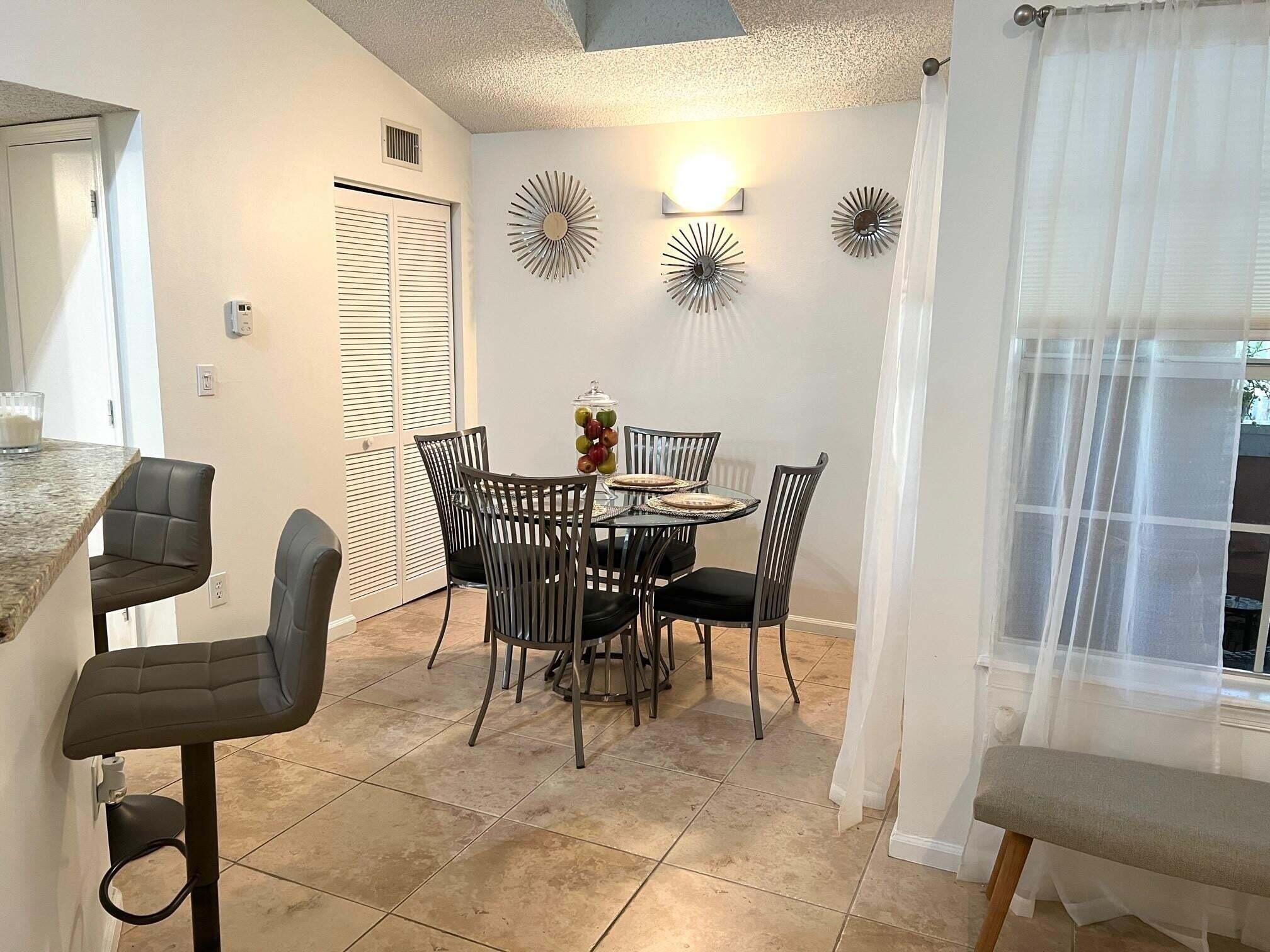 BAHIA AT DELRAY CONDO - Residential Lease