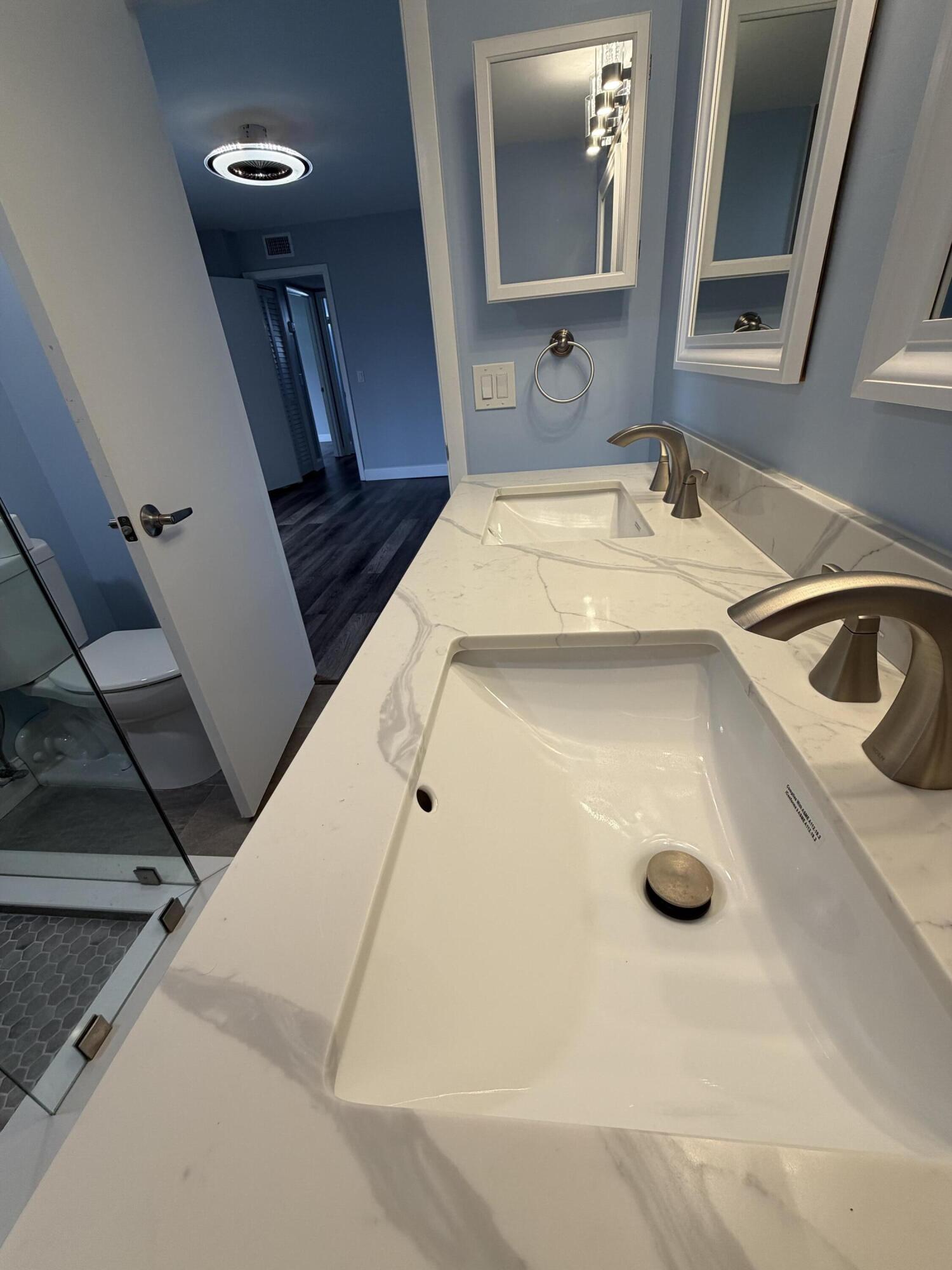 VILLAGE OF SANDALWOOD LAKES 1 - Residential
