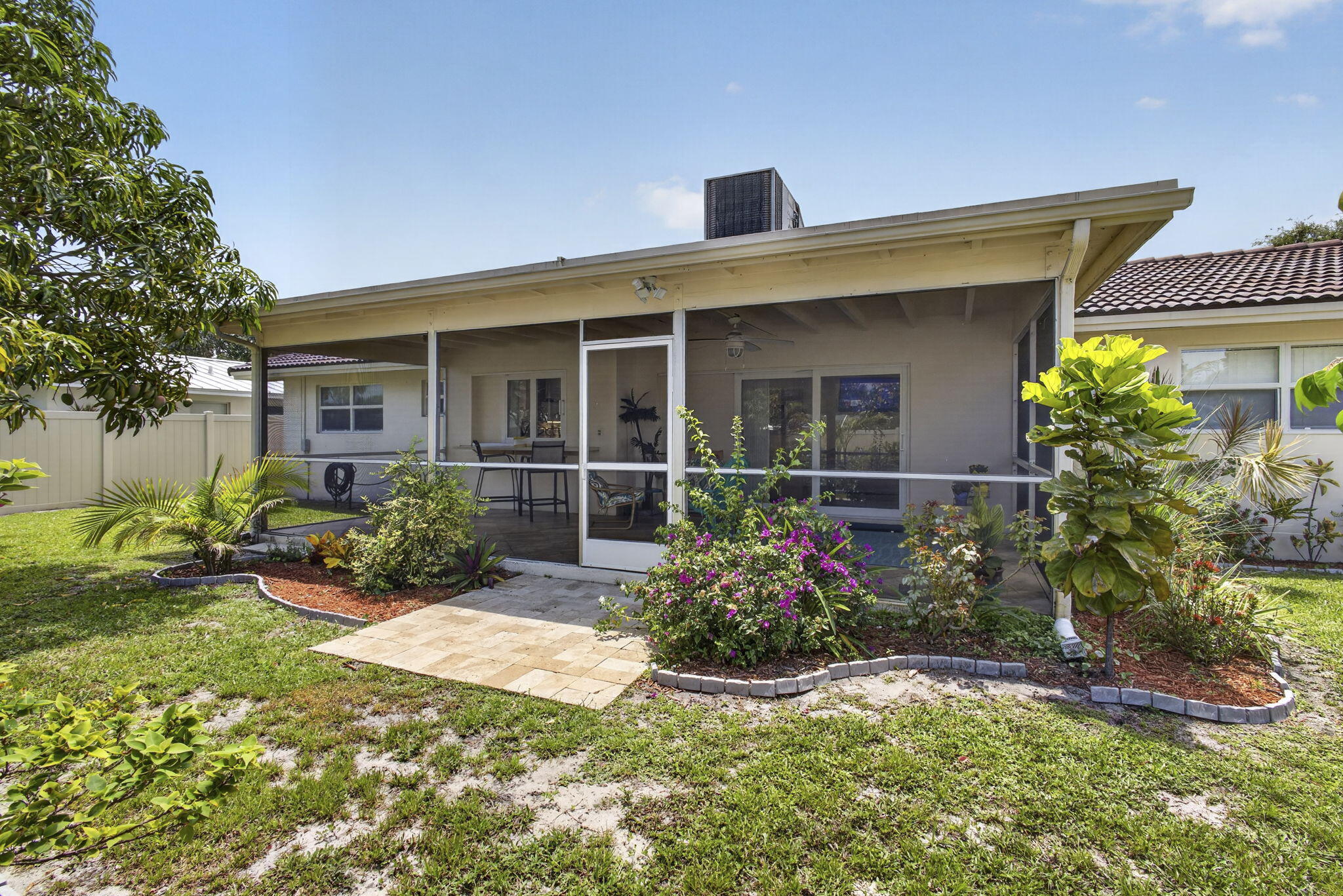 PALM BEACH GARDENS 6 - Residential