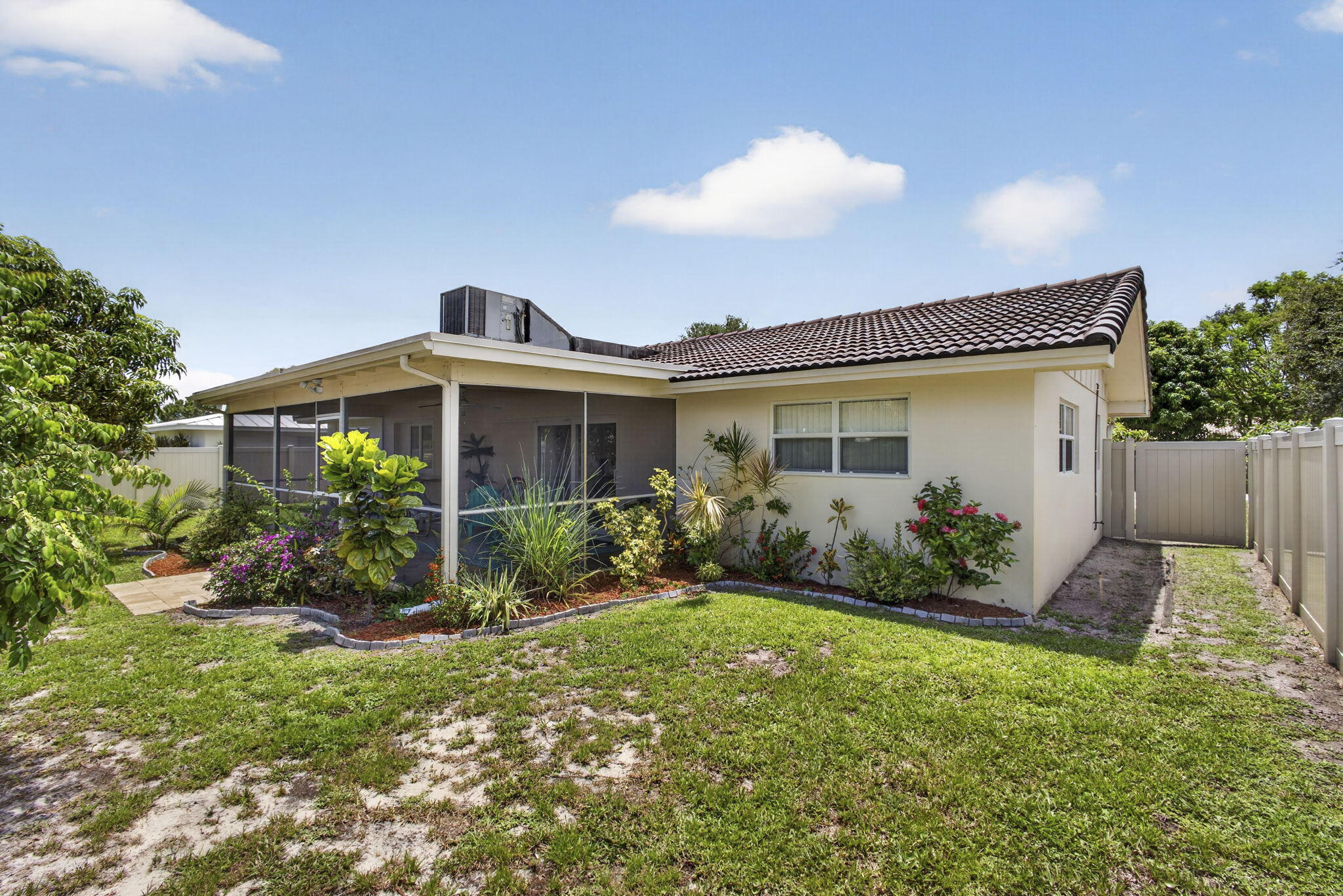 PALM BEACH GARDENS 6 - Residential