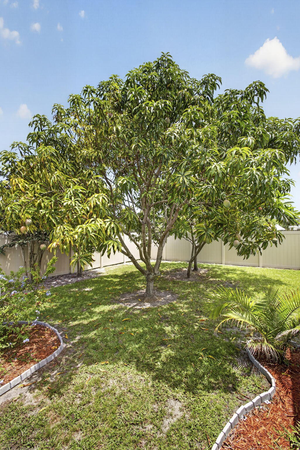 PALM BEACH GARDENS 6 - Residential