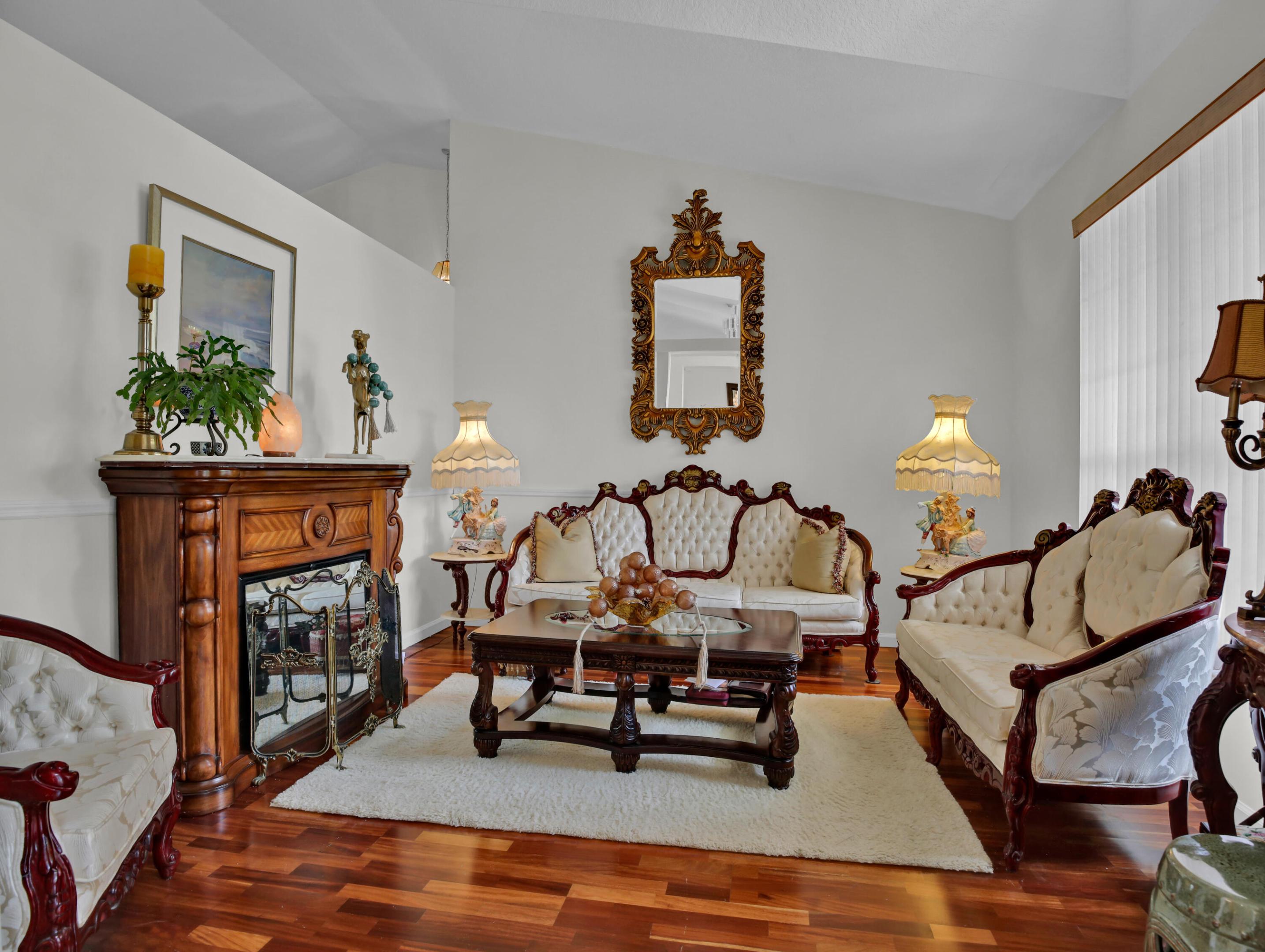 Loxahatchee - Residential