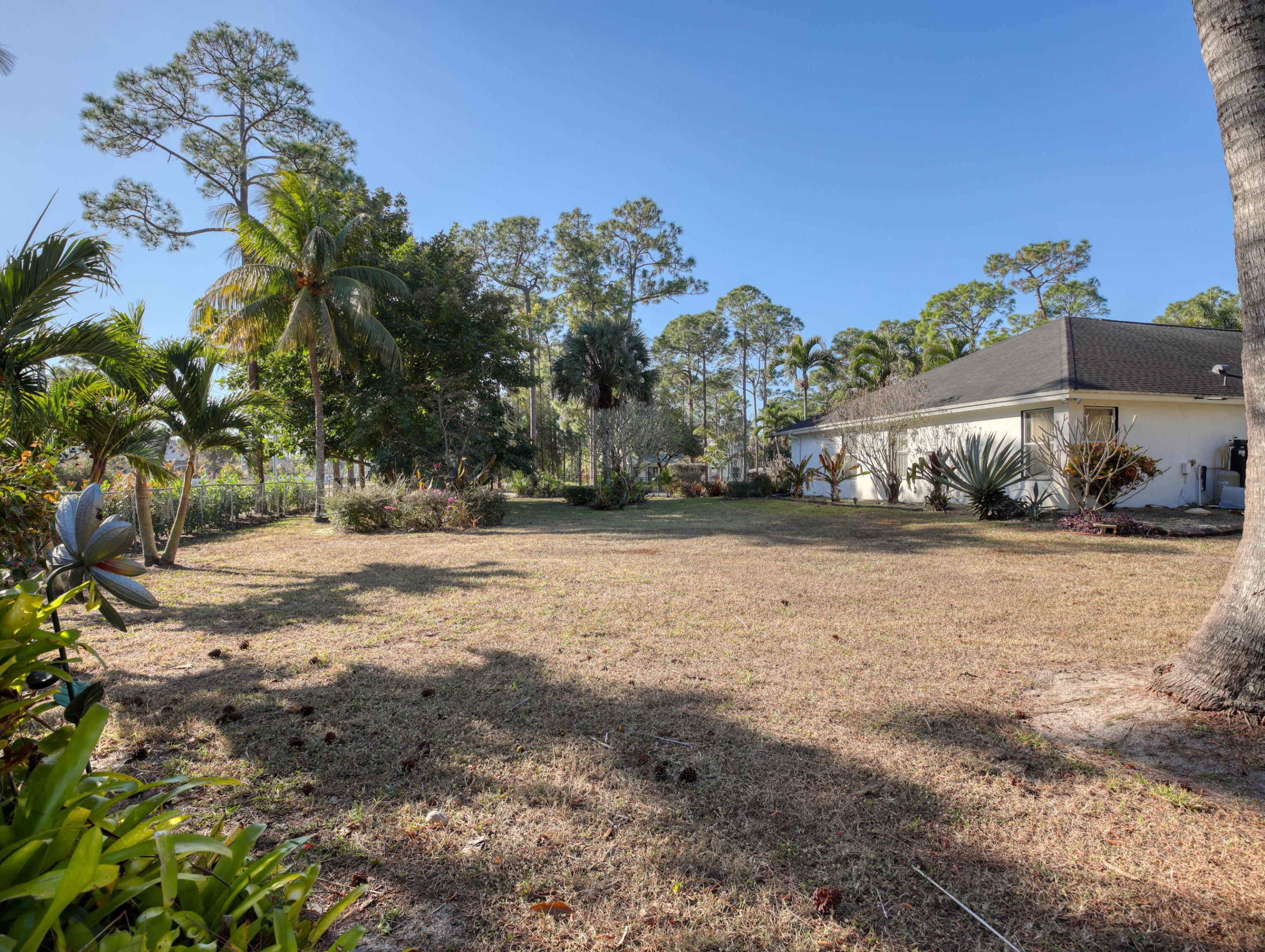 Loxahatchee - Residential