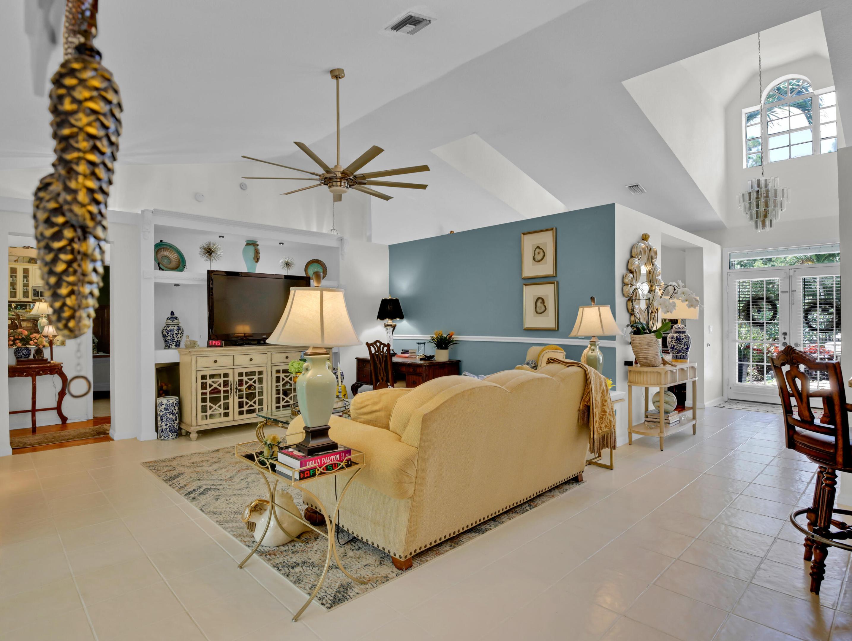 Loxahatchee - Residential