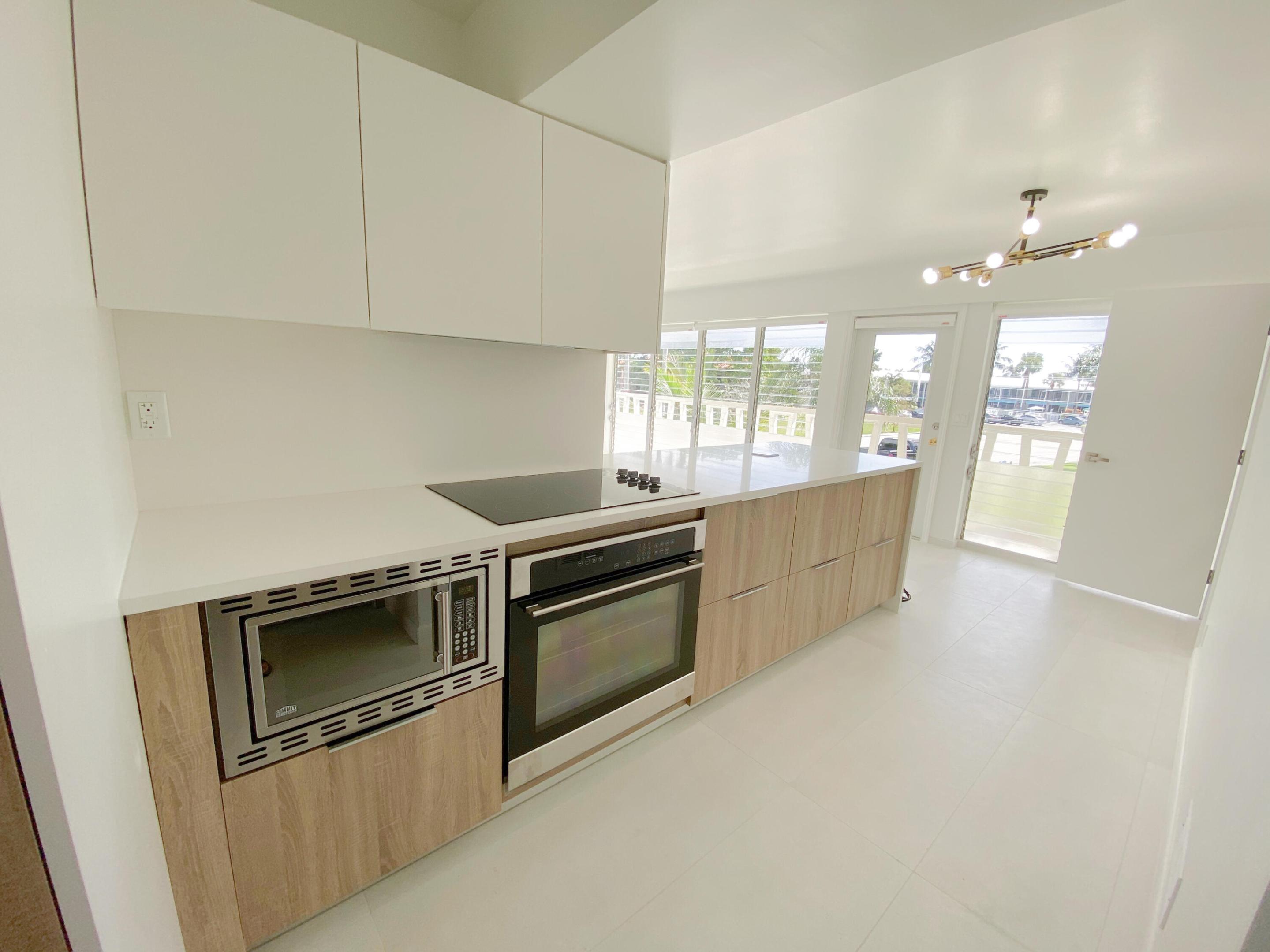LIGHTHOUSE BAY CONDO - Residential Lease