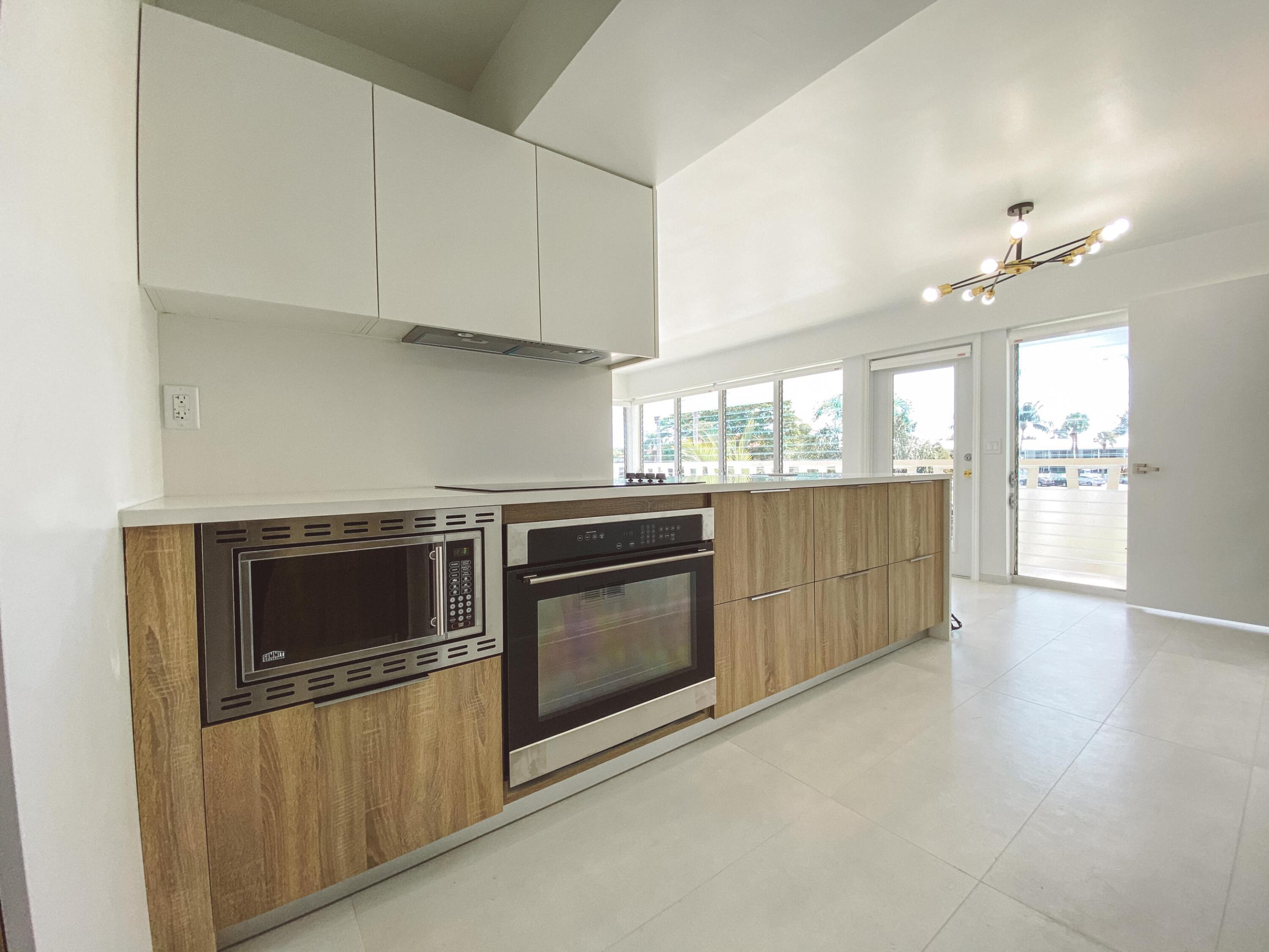 LIGHTHOUSE BAY CONDO - Residential Lease