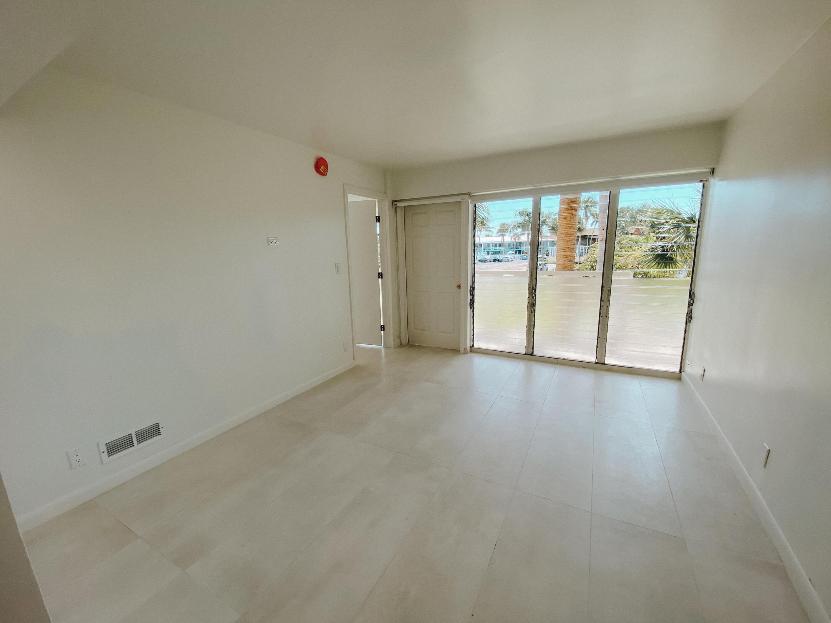 LIGHTHOUSE BAY CONDO - Residential Lease