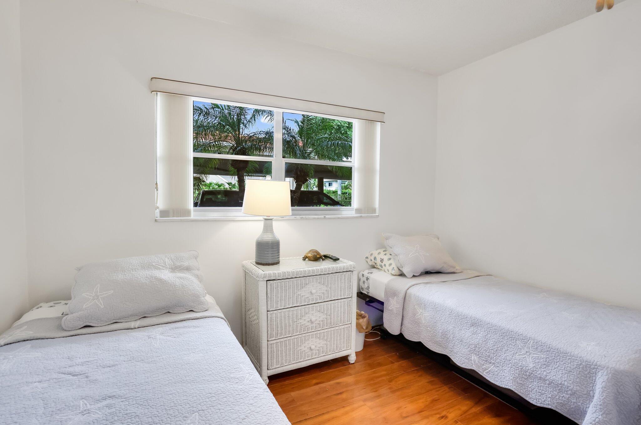 TROPIC HARBOR CONDO PART SEVEN - Residential