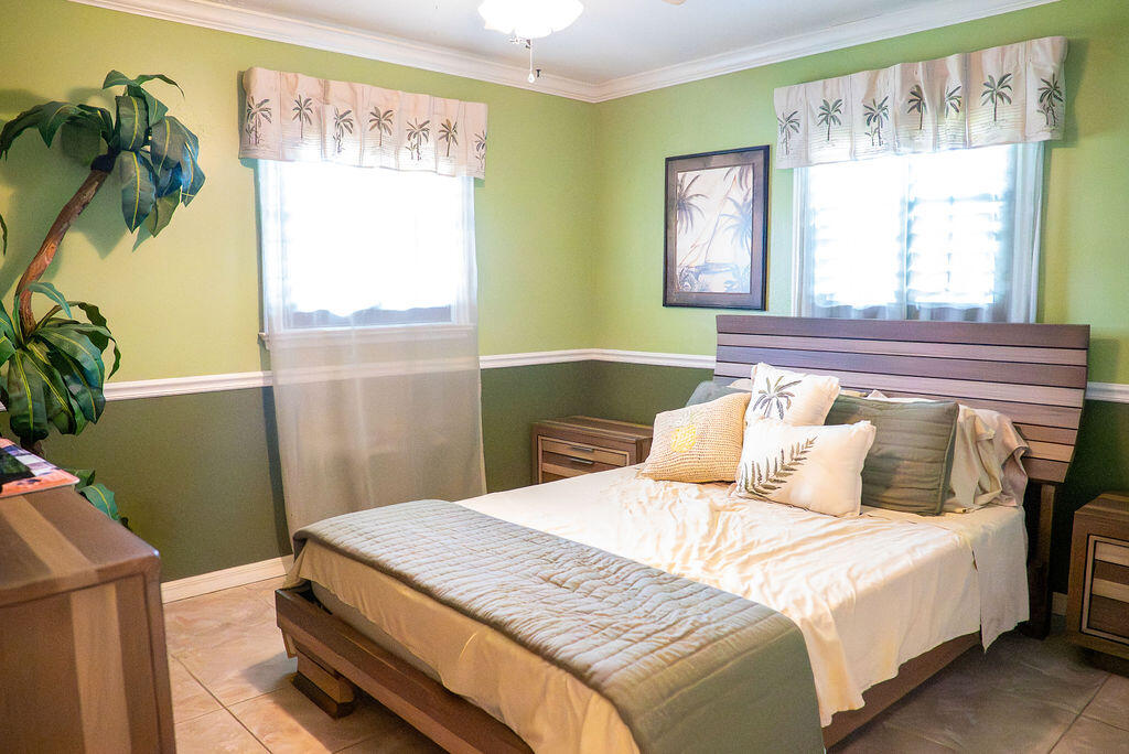 LEILANI HEIGHTS - Residential