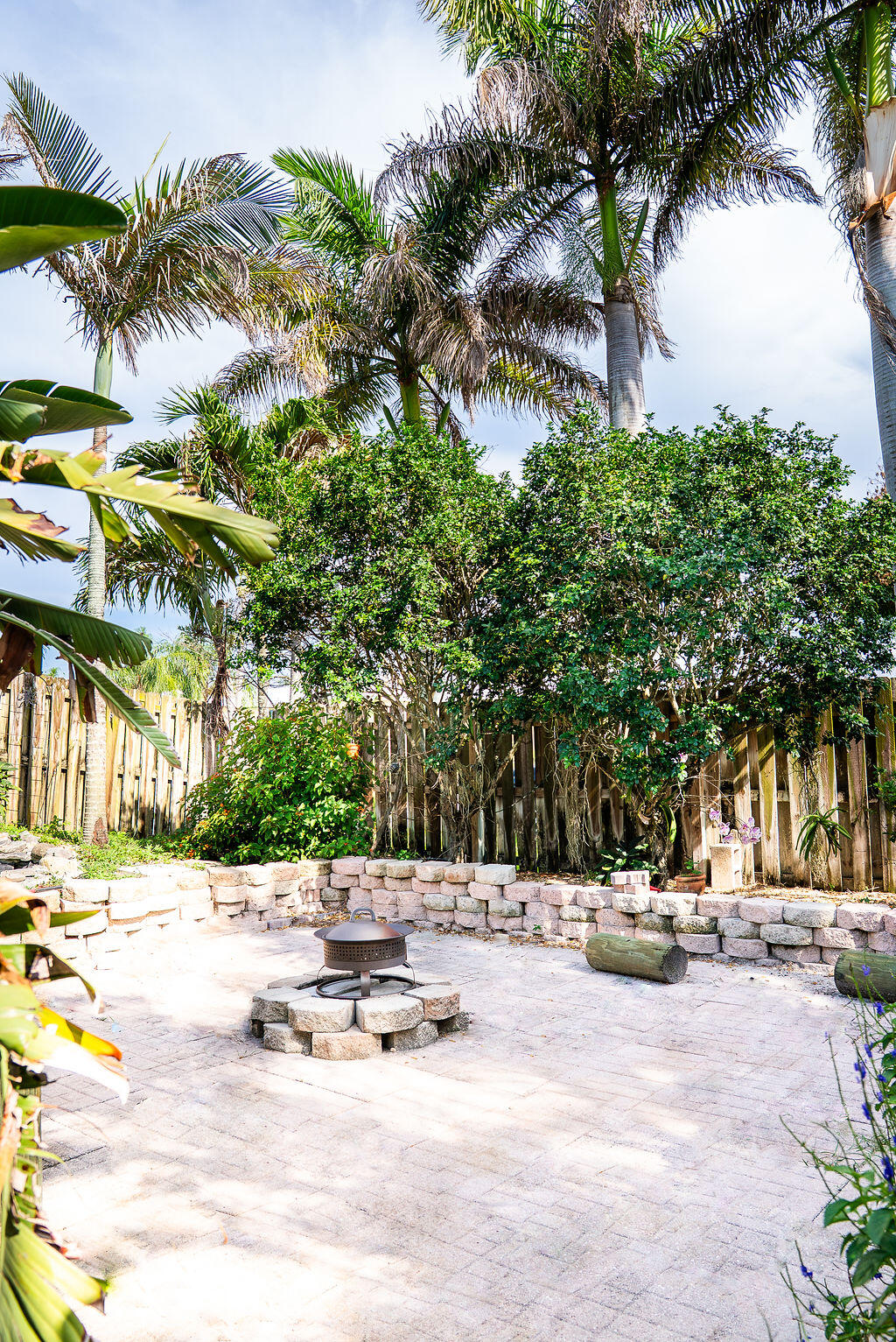 LEILANI HEIGHTS - Residential