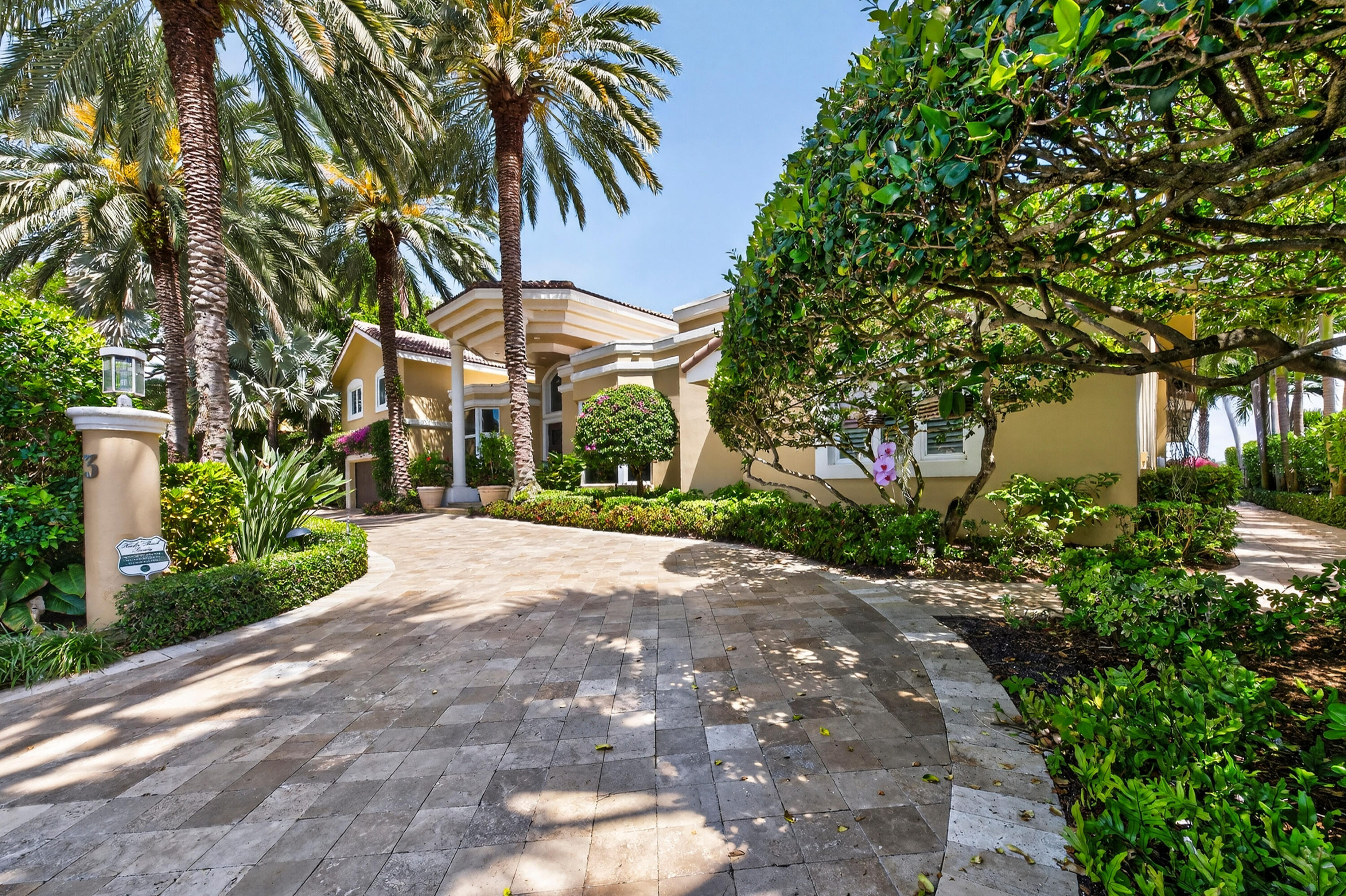 HARBOR BEACH - Residential