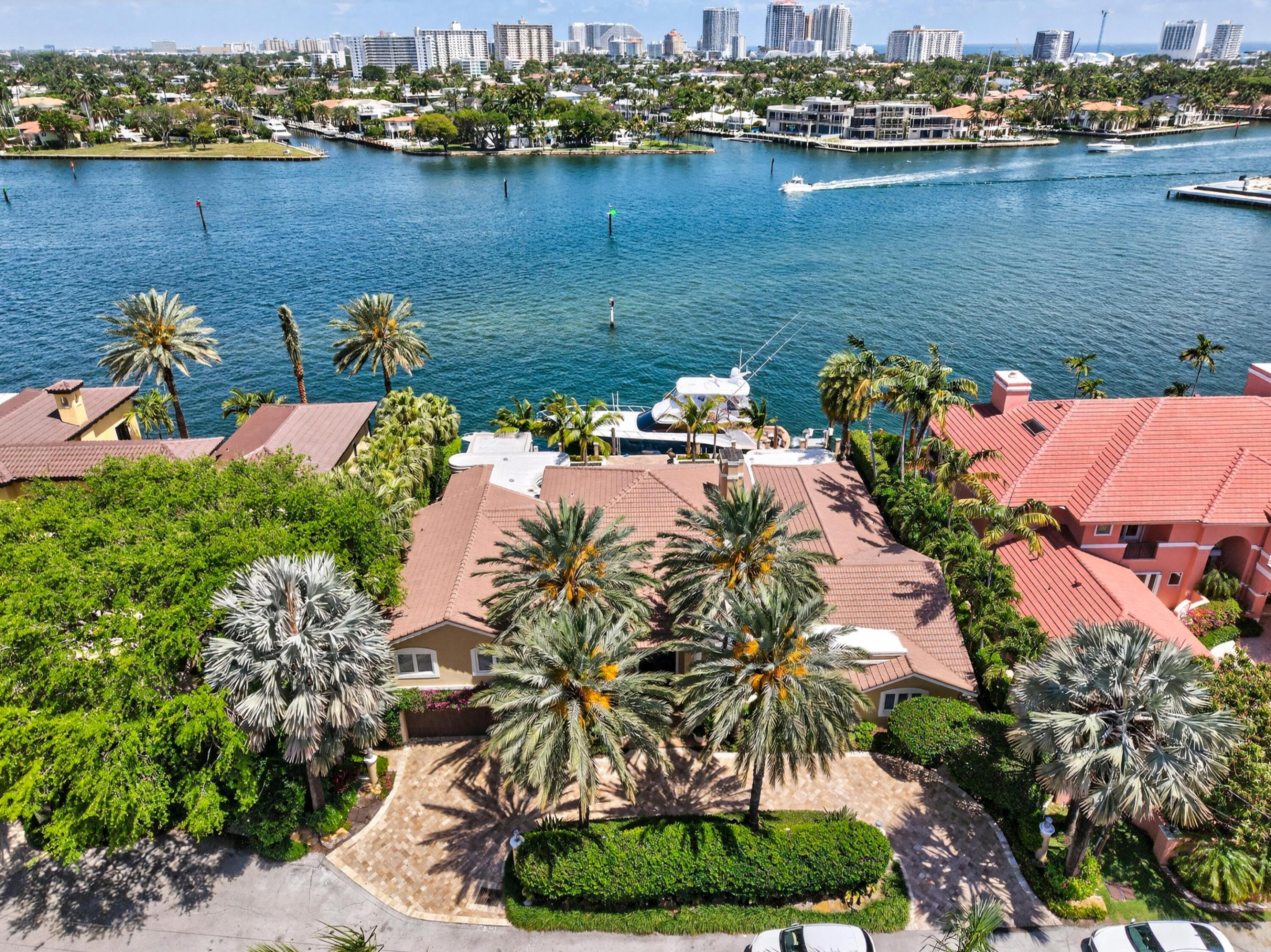 HARBOR BEACH - Residential