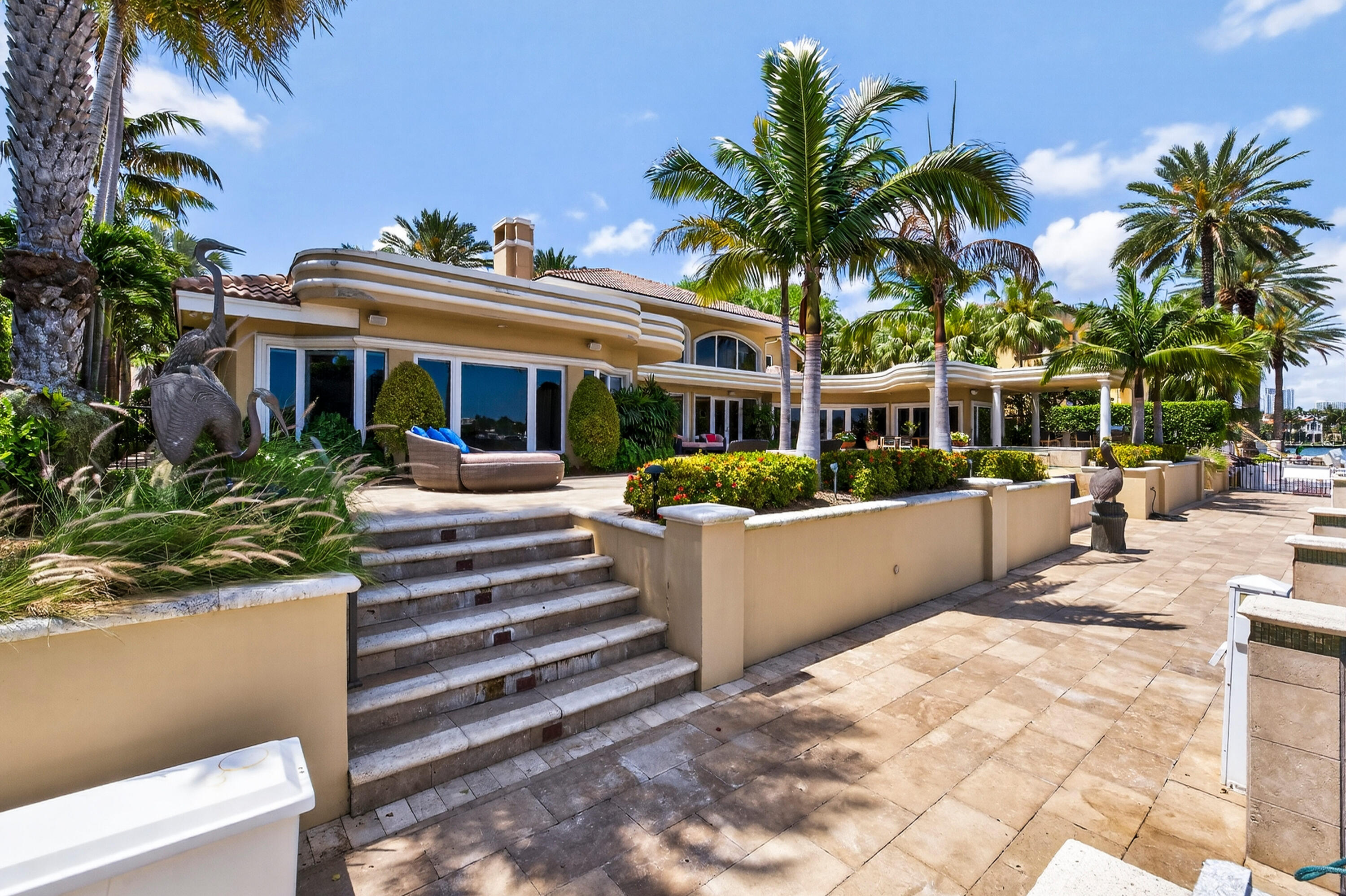 HARBOR BEACH - Residential