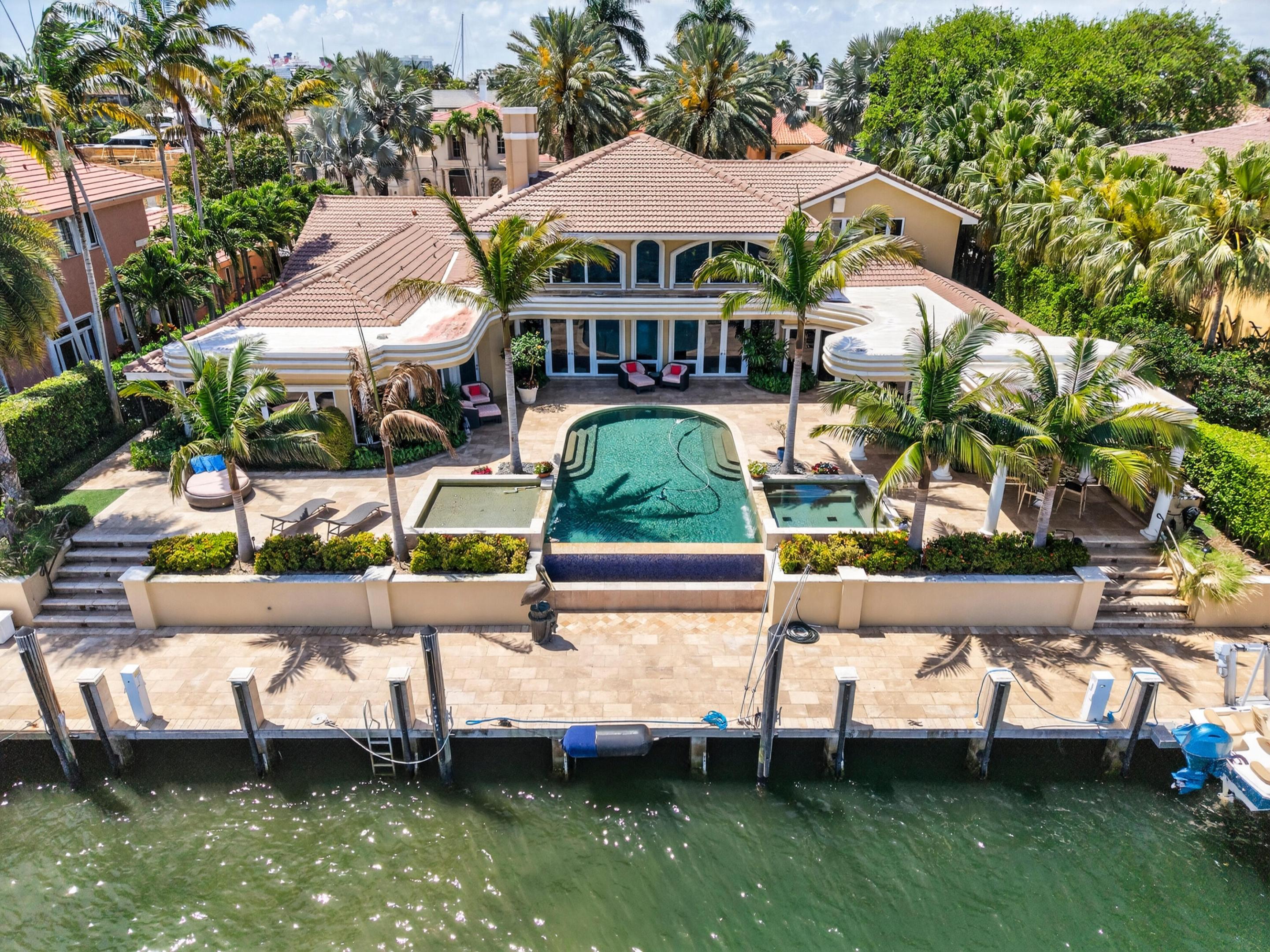 HARBOR BEACH - Residential
