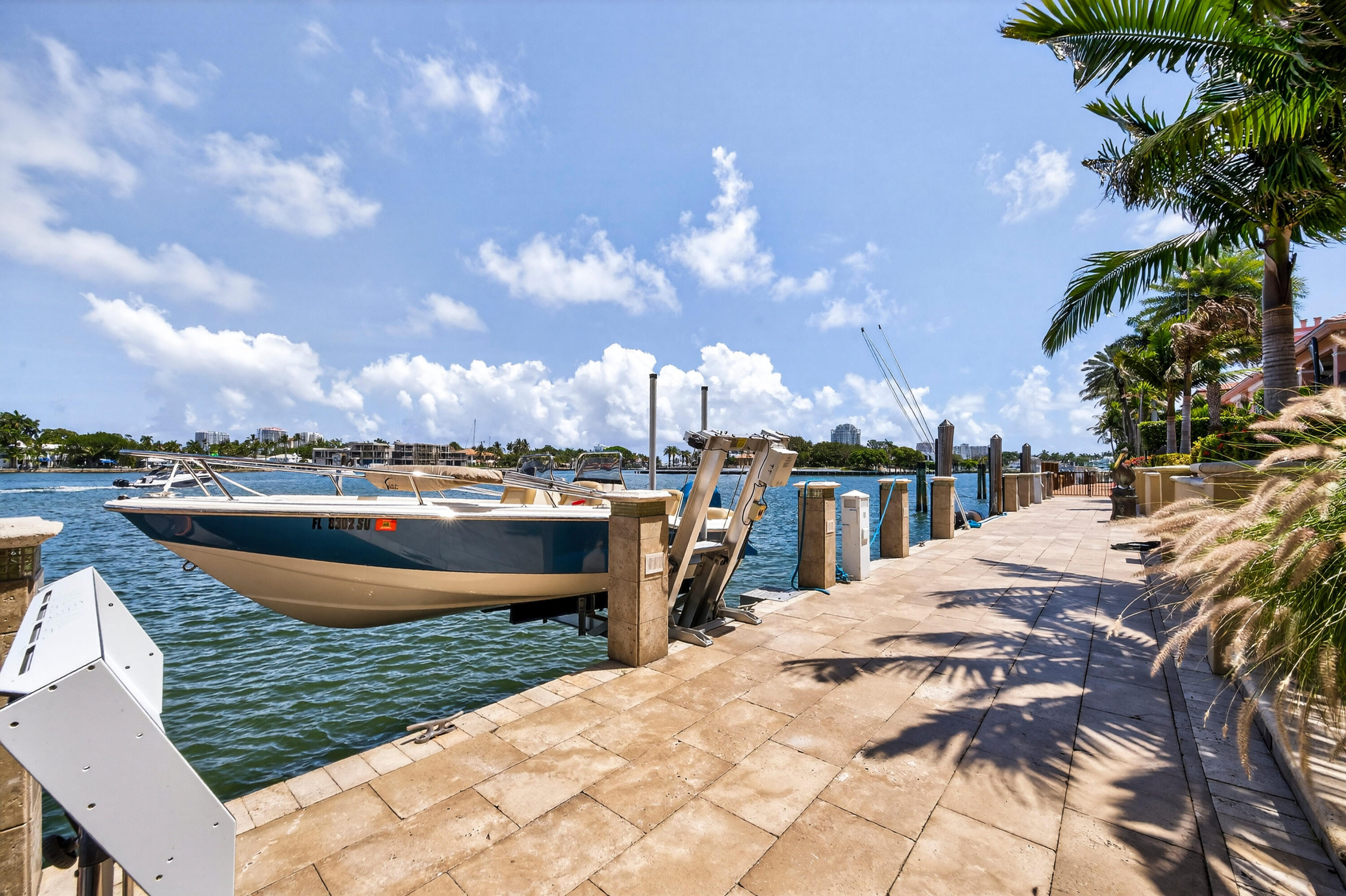 HARBOR BEACH - Residential