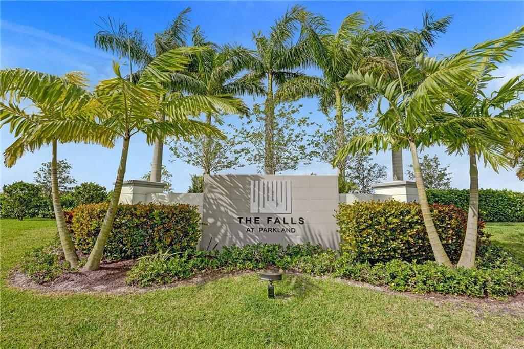 MCJUNKIN FARMS PLAT - Residential